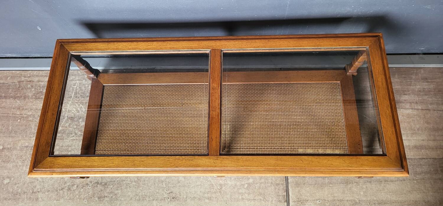 Authentic old coffee table in solid wood and rattan, beveled glass top