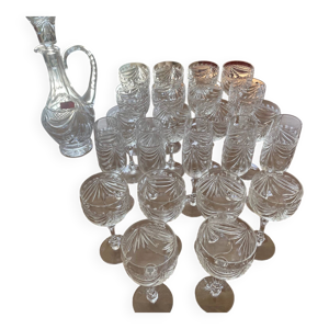carafe et verres en cristal