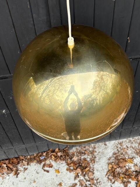 Hemi-Sweden pendant light from the 60s/70s