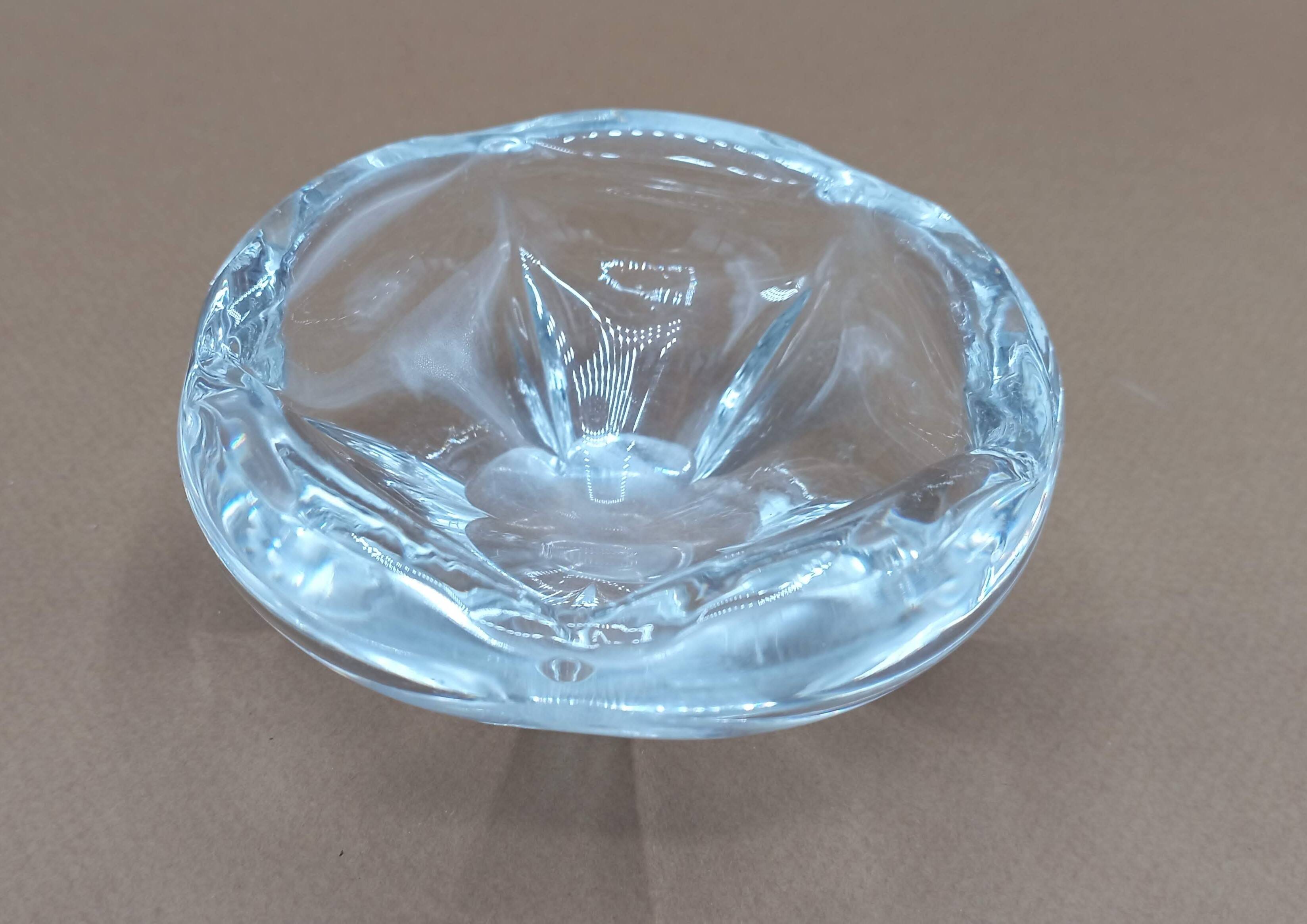 Crystal ashtray, Daum France