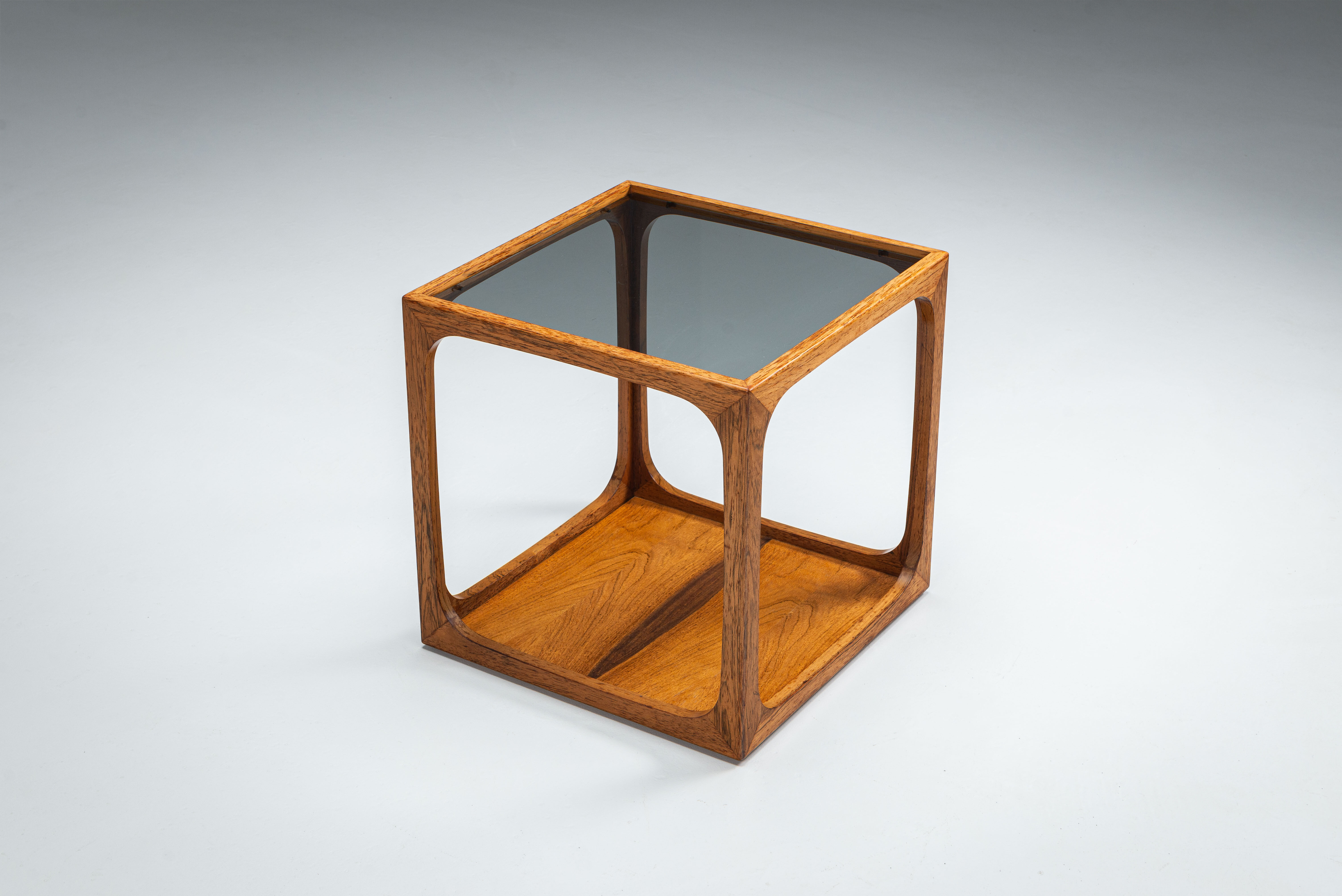 Jacob Brink sidetable in rosewood with smoked glass top