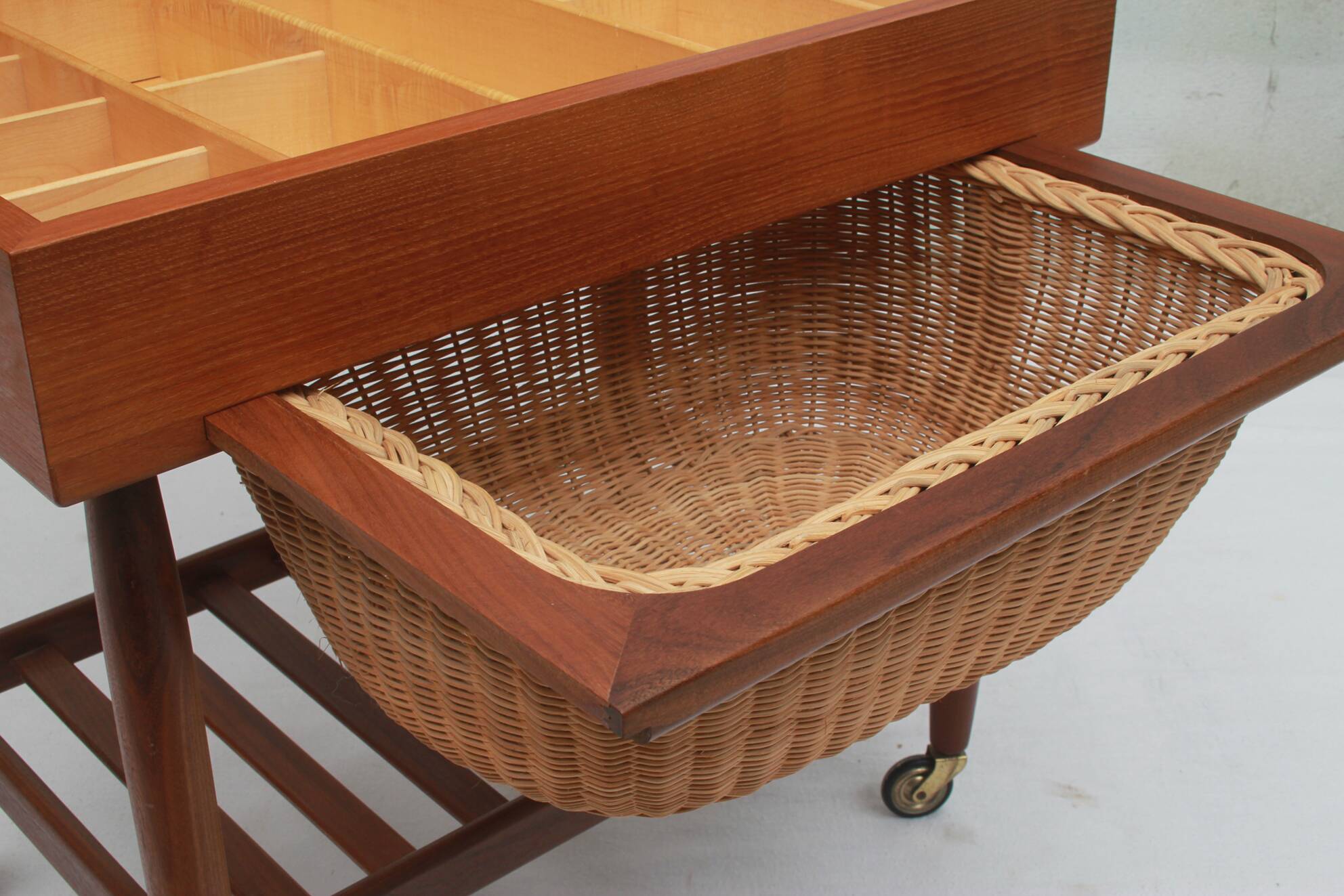 1960s Utensilo in Teak with basket