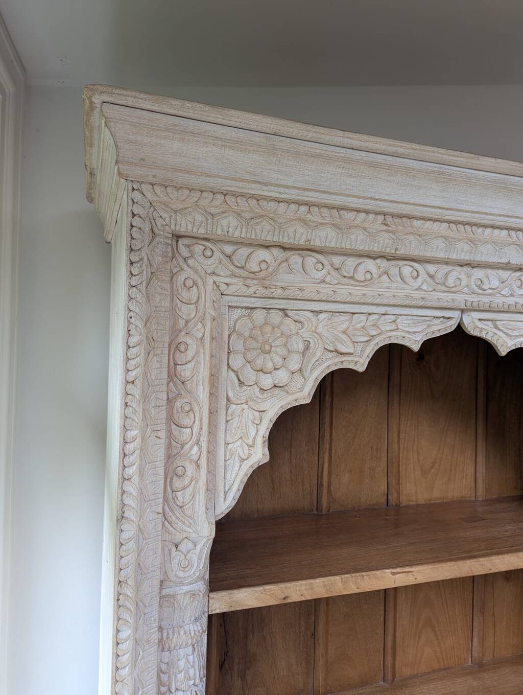 White Indian bookcase