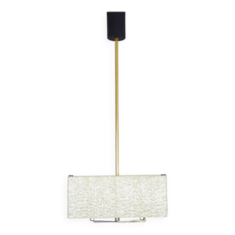 Lustre en laiton et perspex Moderniste Maison Arlus France des années 1950