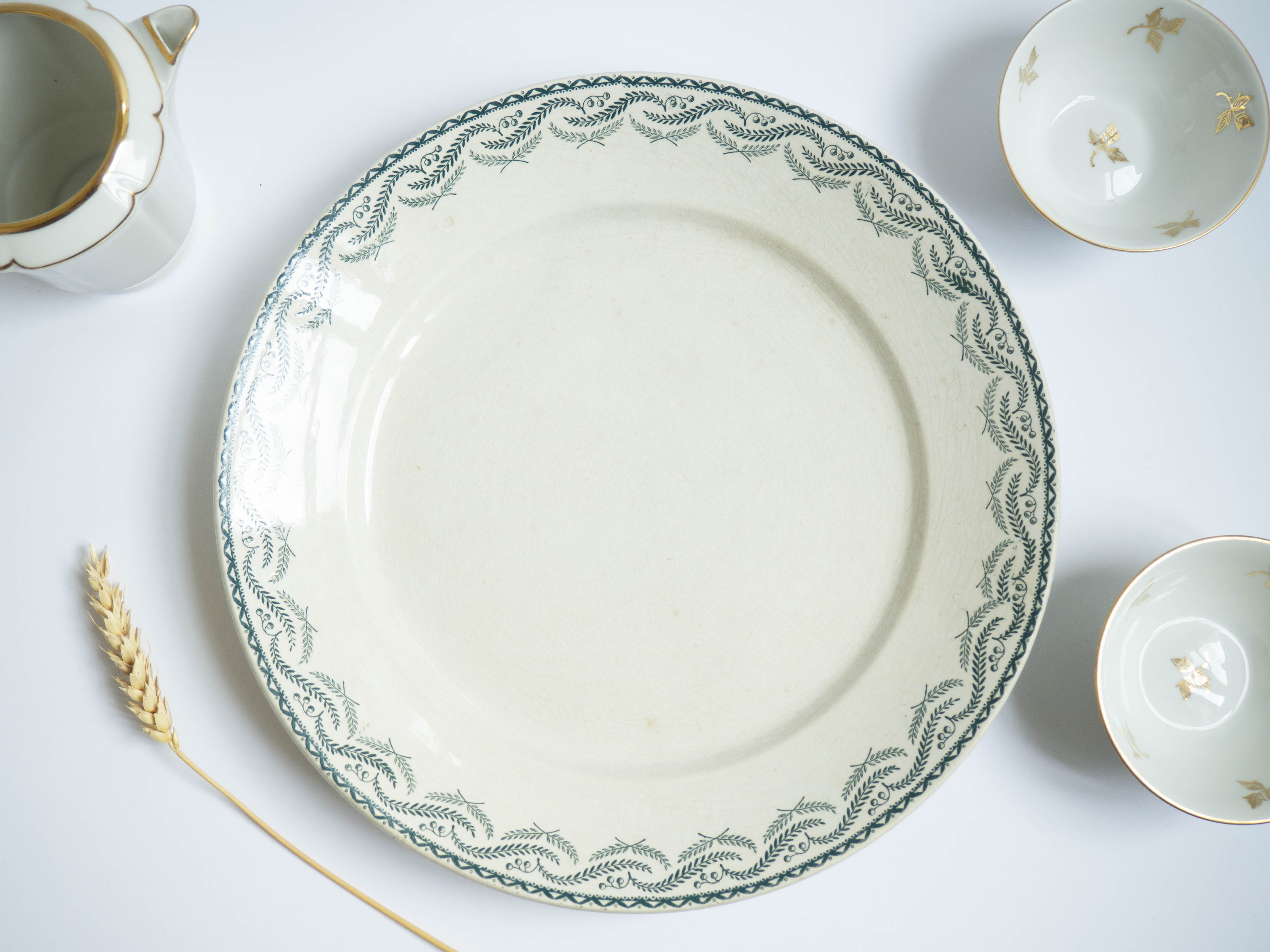 Iron clay dish from the St Amand factory model Rejane