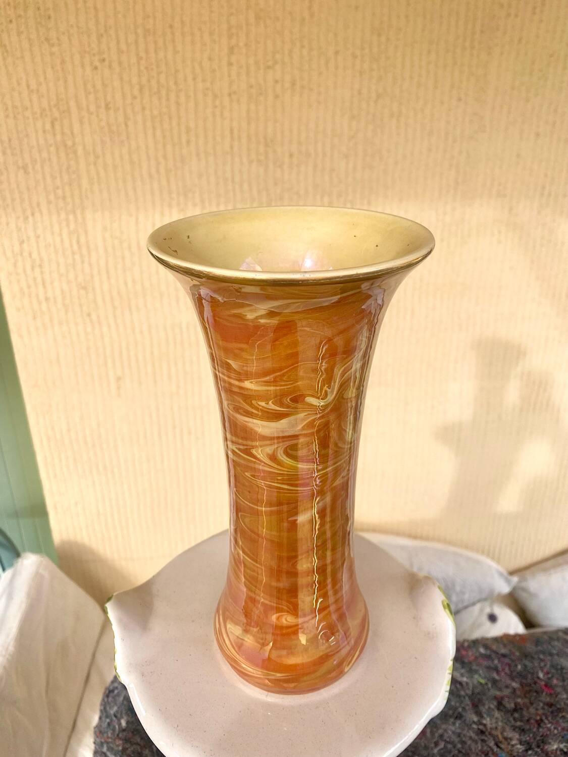 Vase art nouveau en ceramique marbrée irisée Europe centrale vers 1900