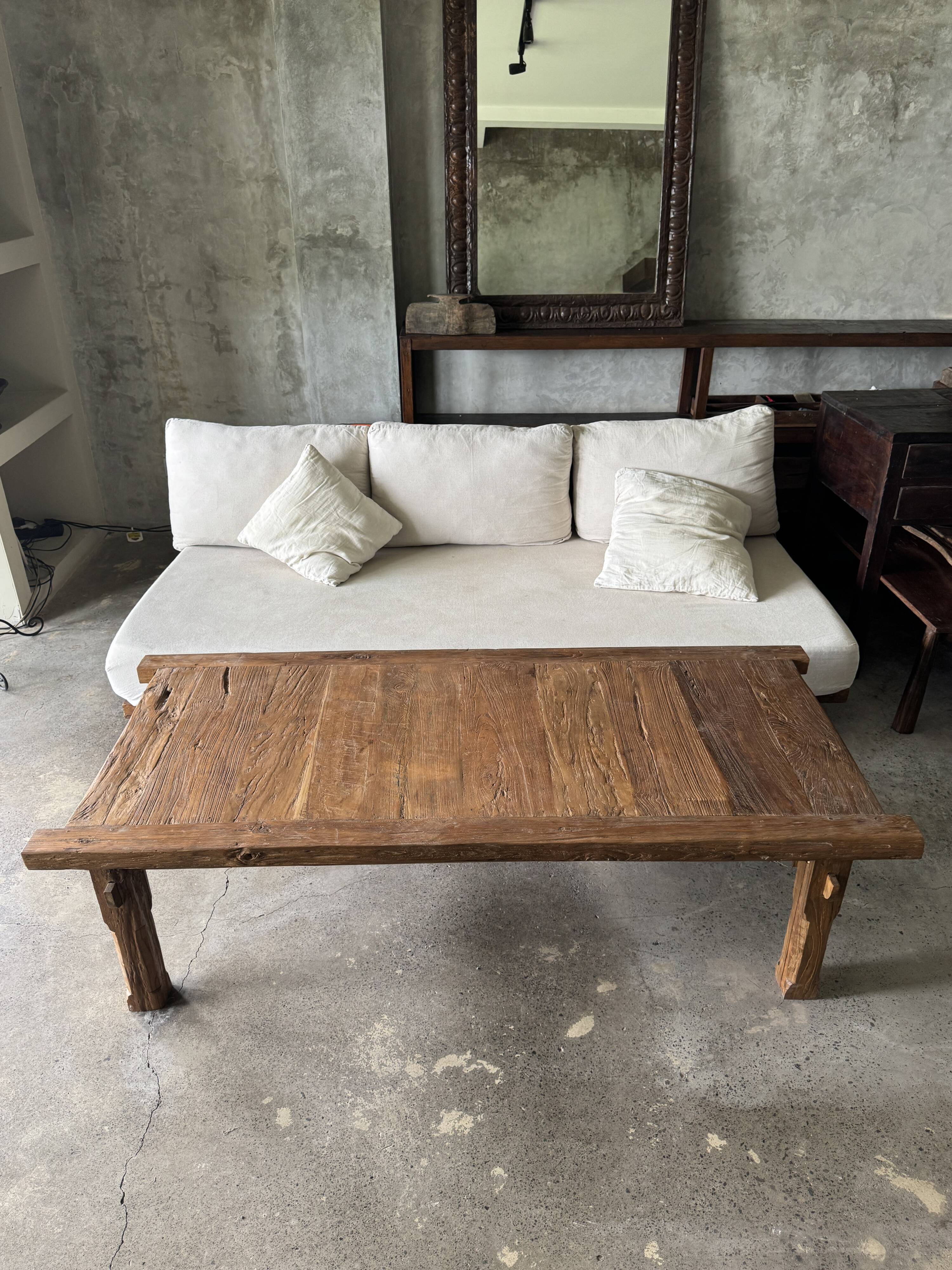 Large upcycled golden teak coffee table L1m60 W70 H45