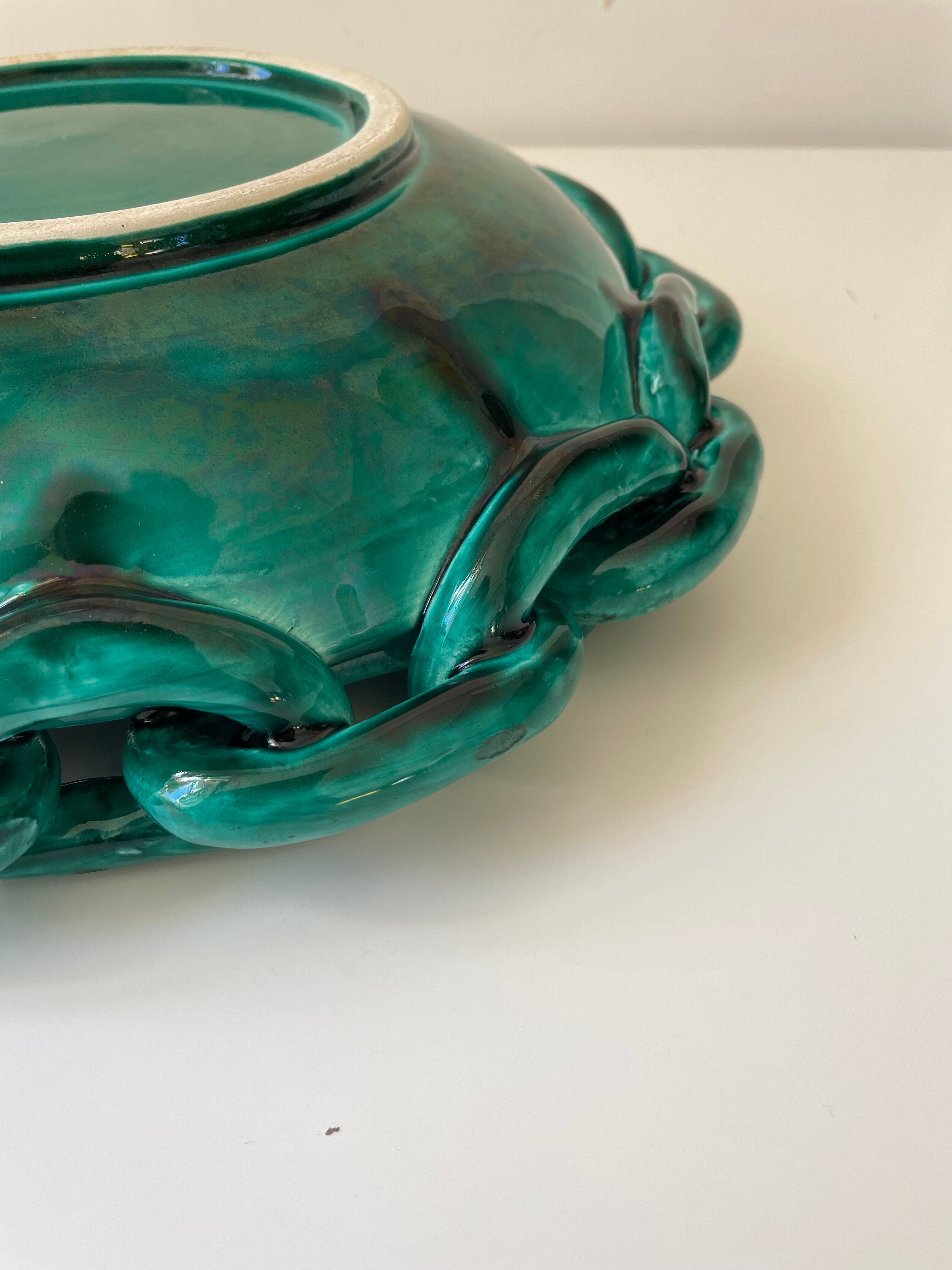 Ceramic fruit cup