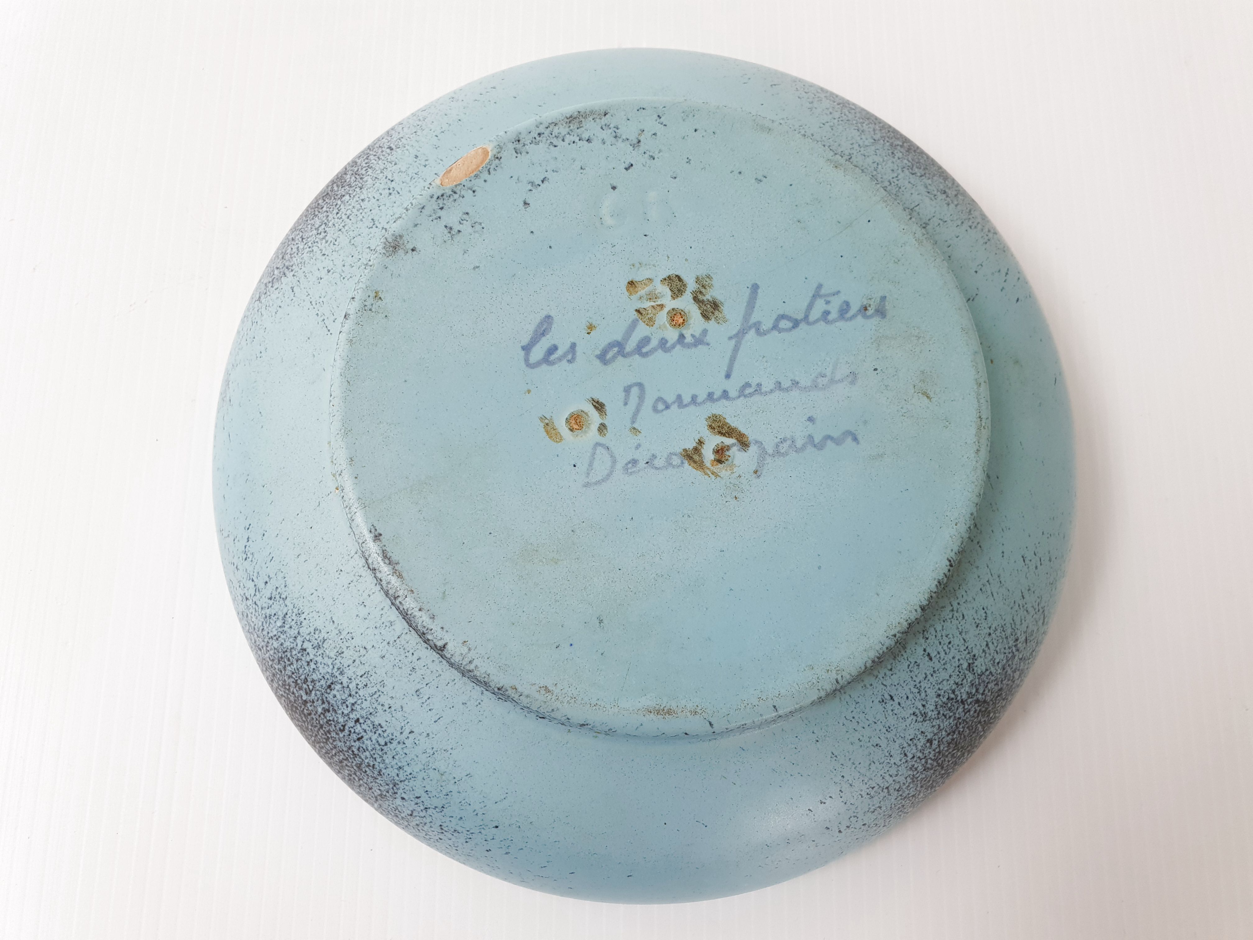 Cuts the 2 vintage Norman potters 1960