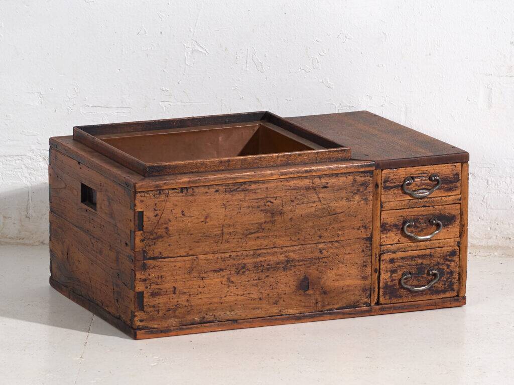 Small antique Japanese chest with drawers – Meiji / Showa period (c.1890-1945) #93