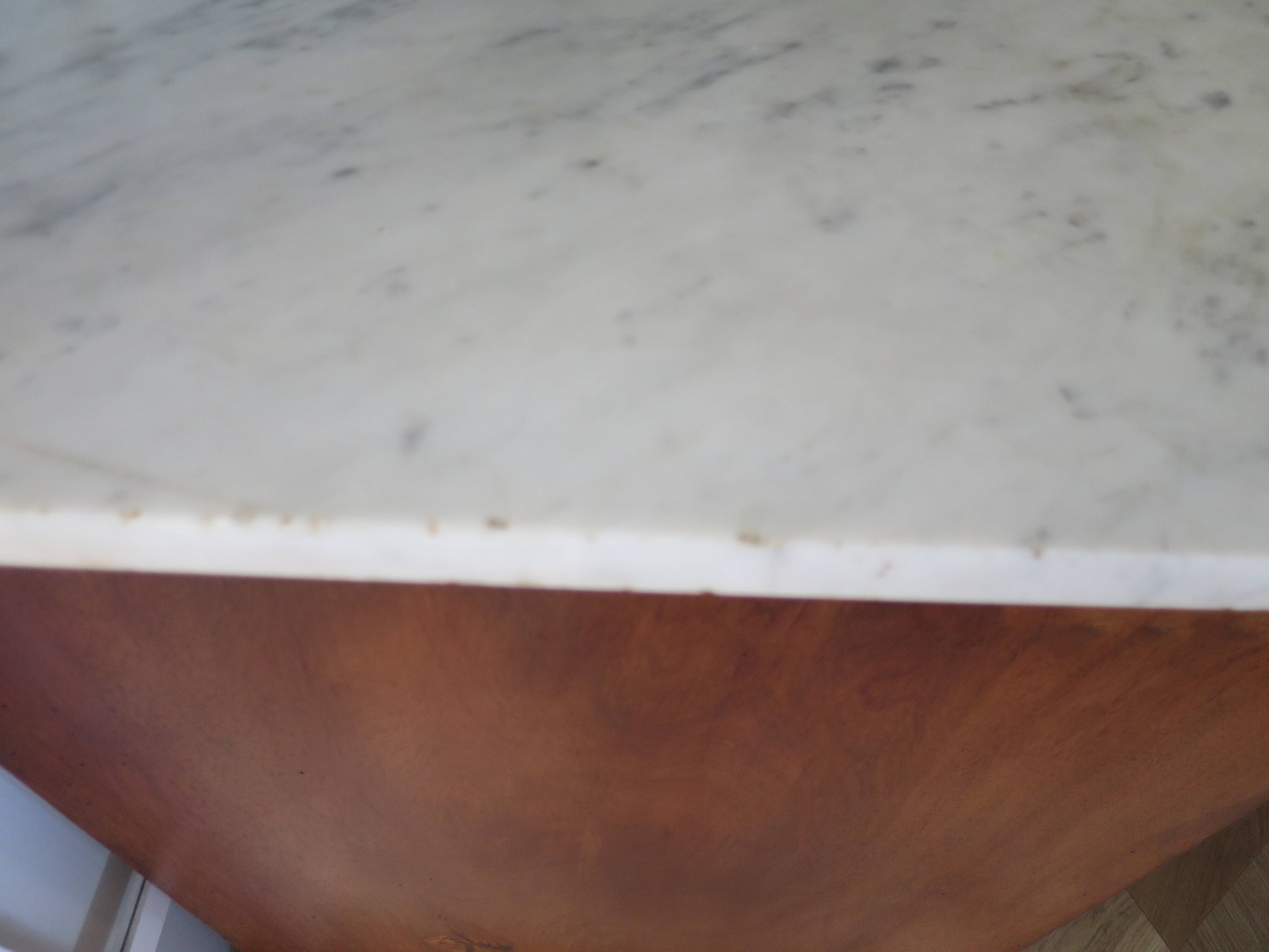 Louis Philippe style chest of drawers with 4 drawers in solid walnut and marble, 1900-1950.