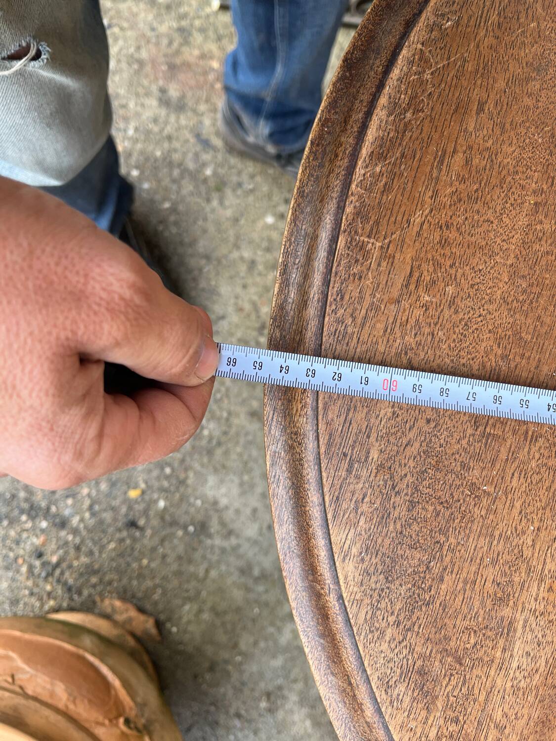 Art deco pedestal table