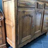 Side board