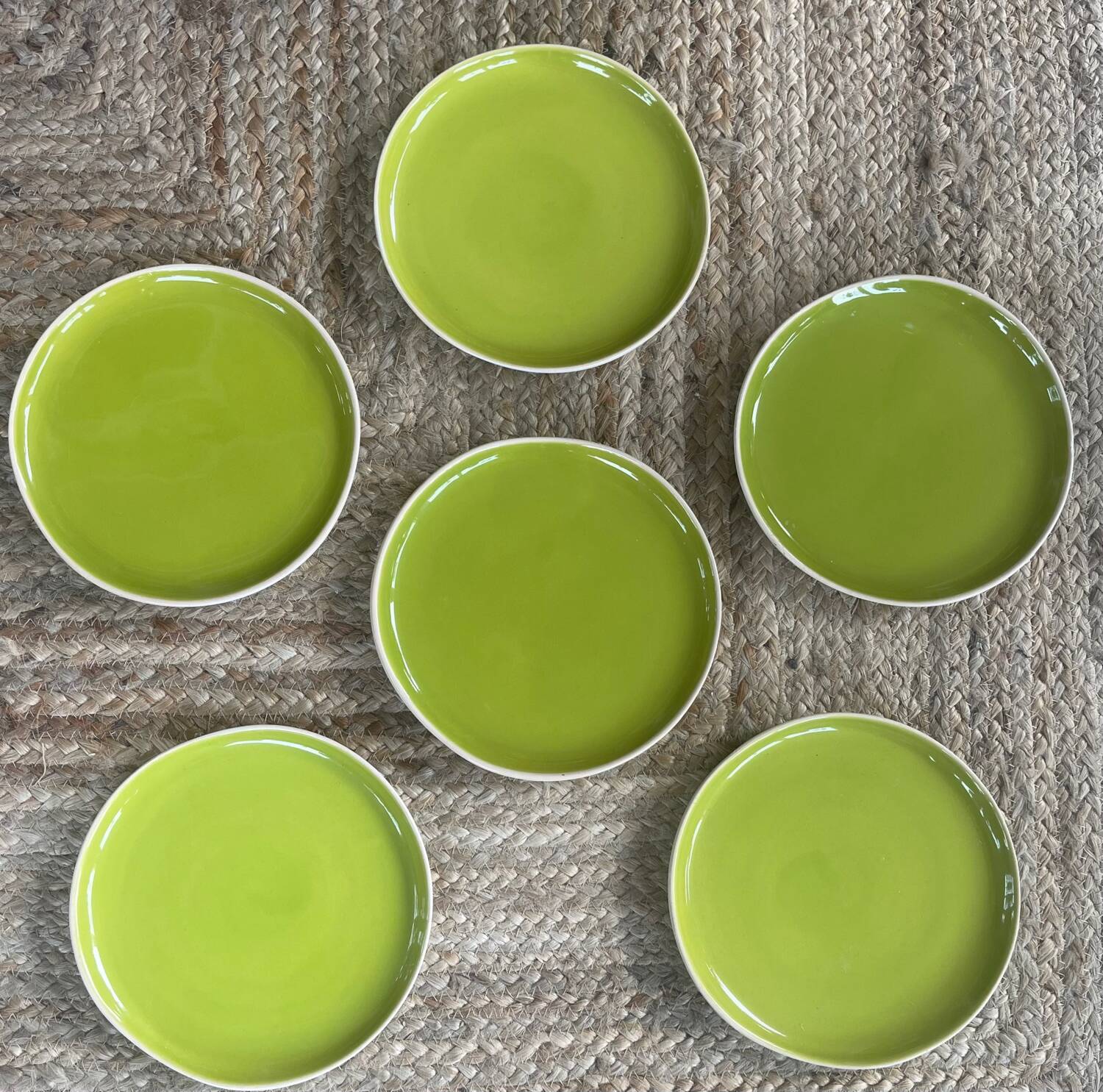 6 glazed ceramic dessert plates