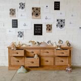 Opaque Tulip walking lamp