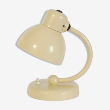 Lampe de chevet  Kandem vers 1940, modèle n°1227 st , Conception Marianne Brandt et Hin Bredendieck.