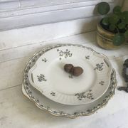 Plats assortis vintage