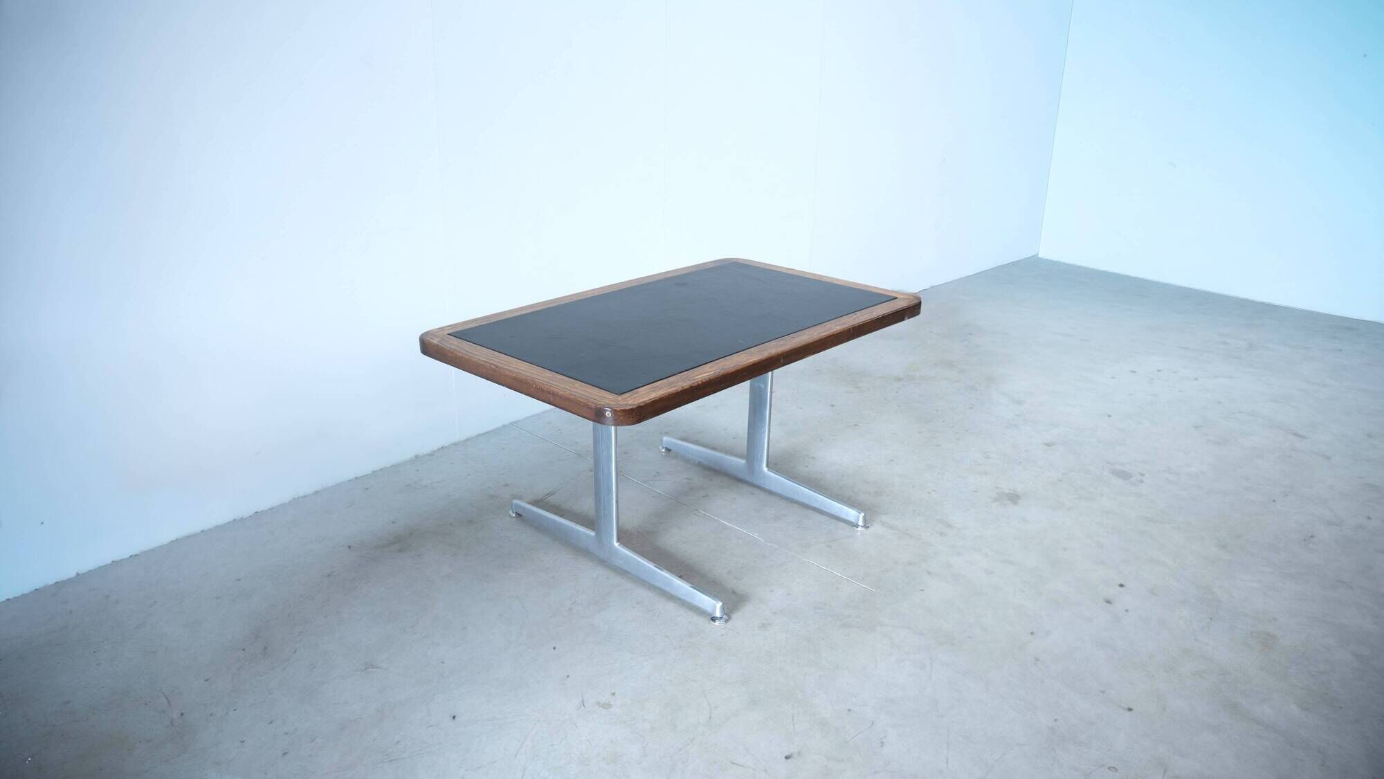 Bureau danois avec dessus en cuir