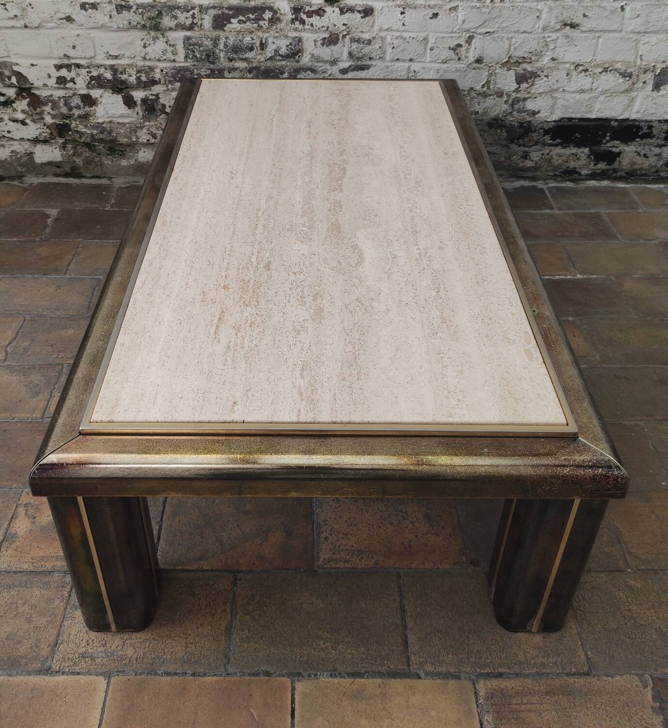 Vintage coffee table "Fedam"