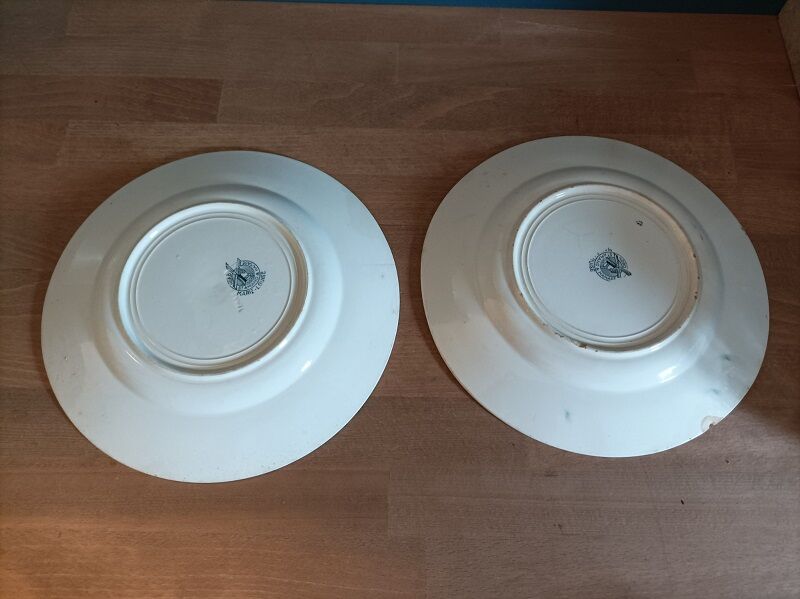 Plates earth of iron