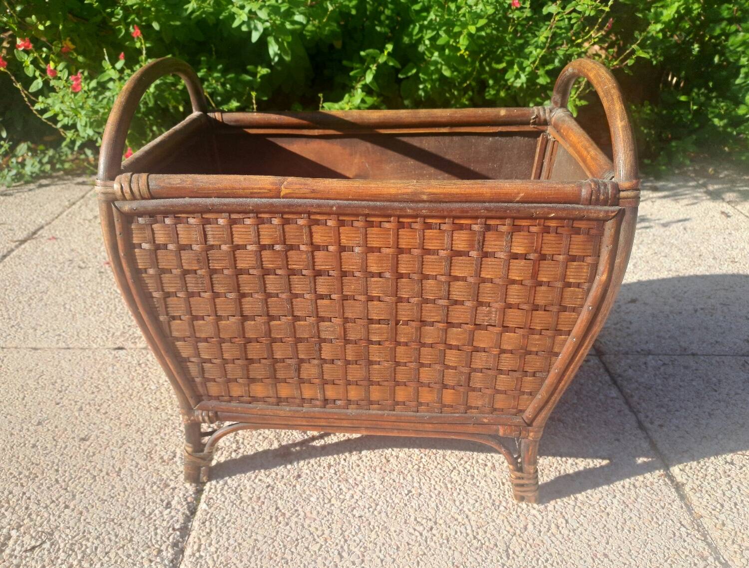 Rattan magazine rack