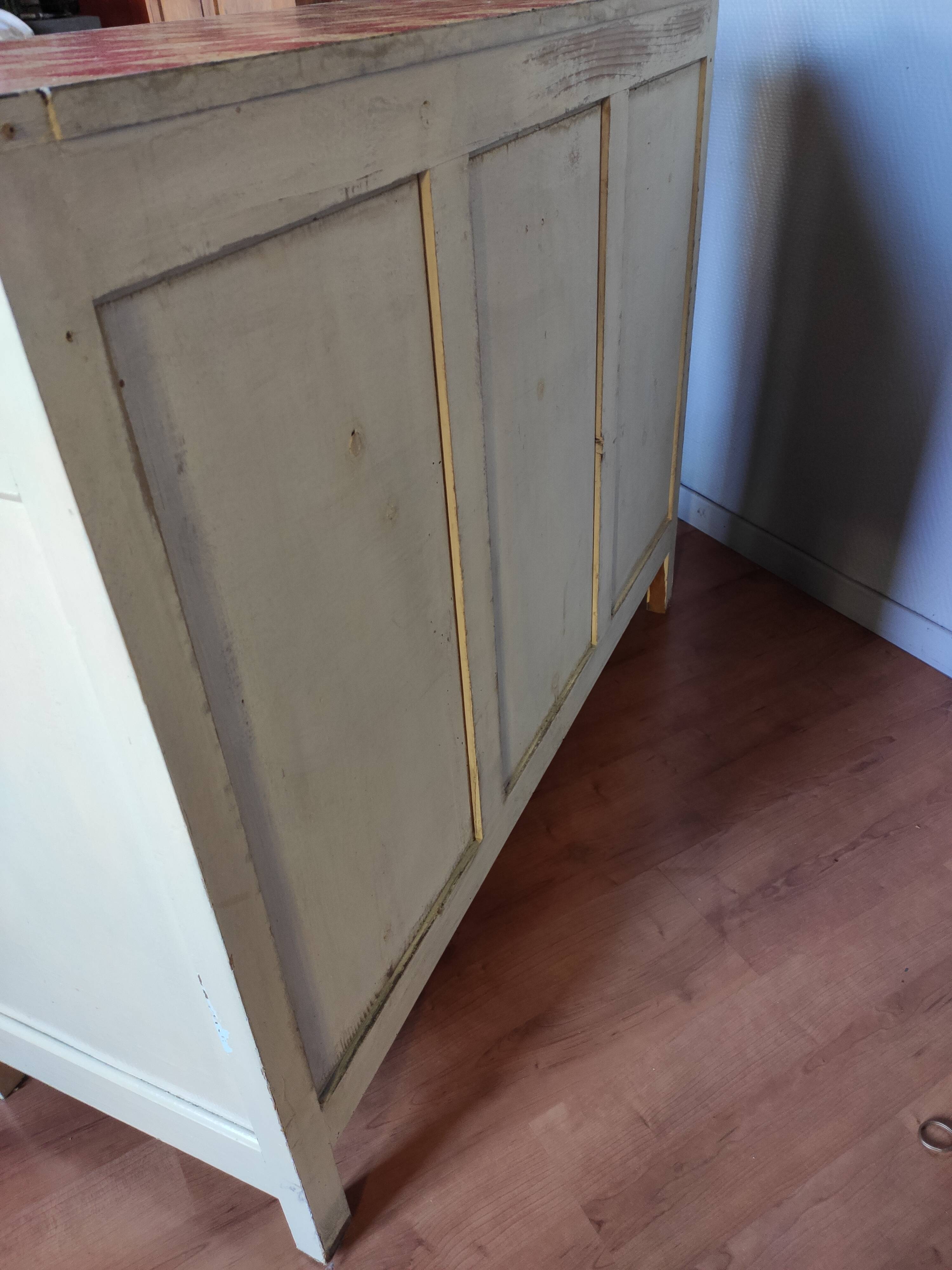 Parisian buffet Mado