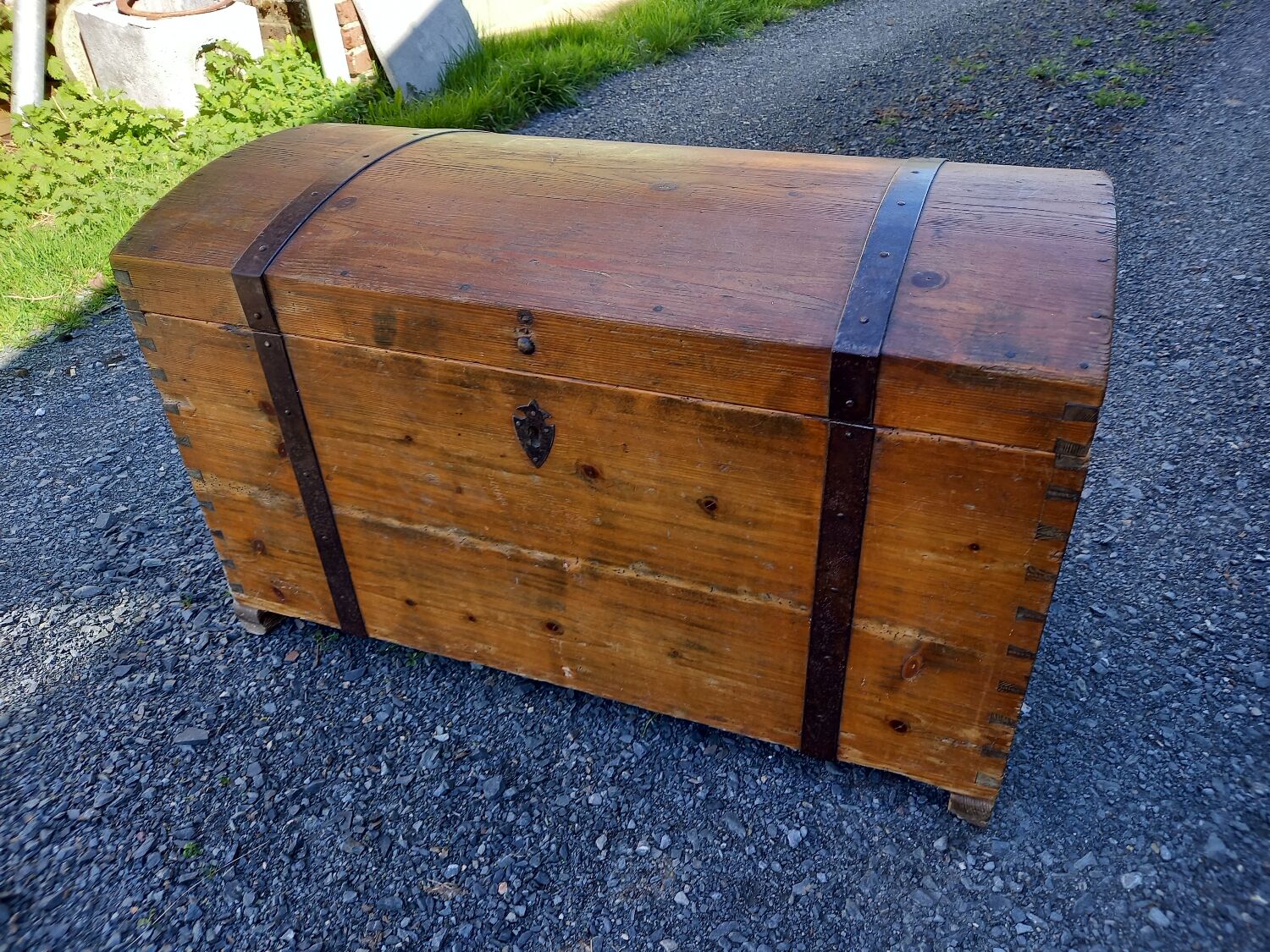 Old fir chest