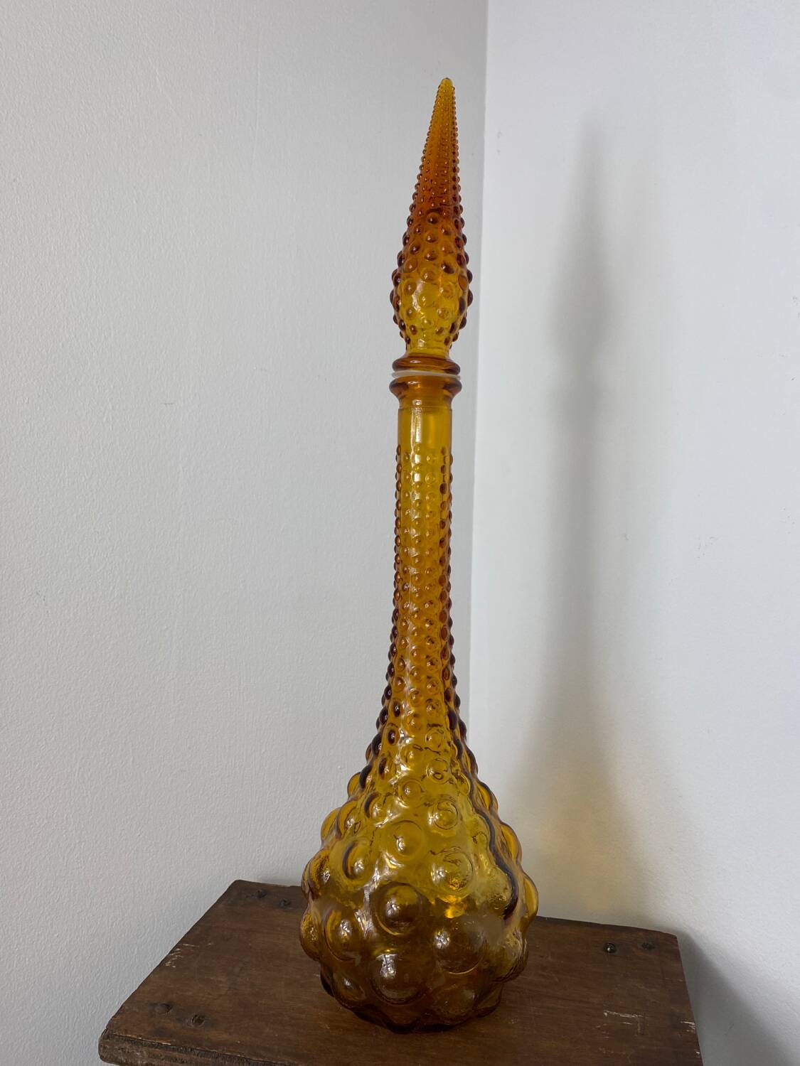 Polished glass carafe