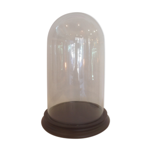 Support en bois et globe en verre