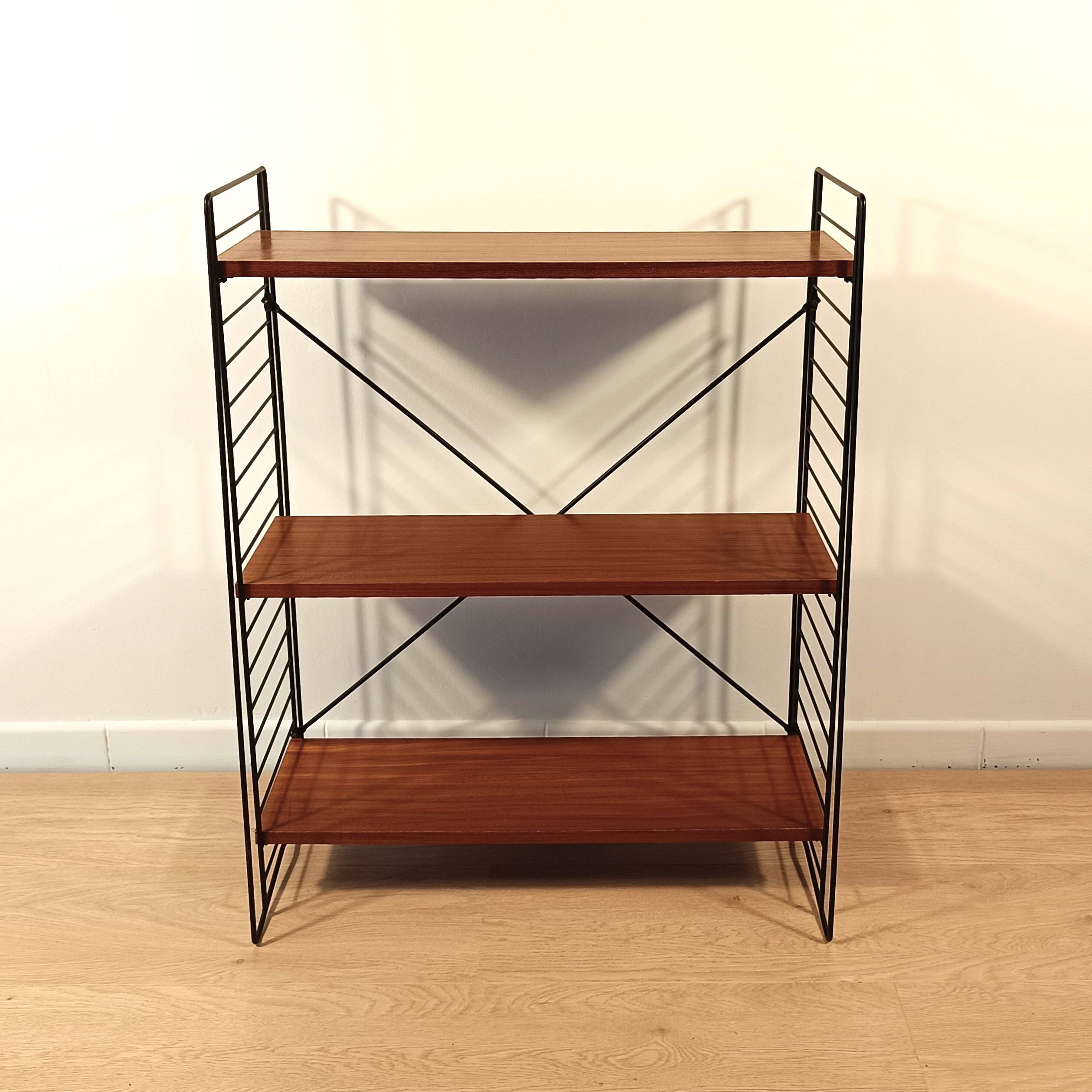 Mid century free standing rack with teak shelves by Dekker – Tomado