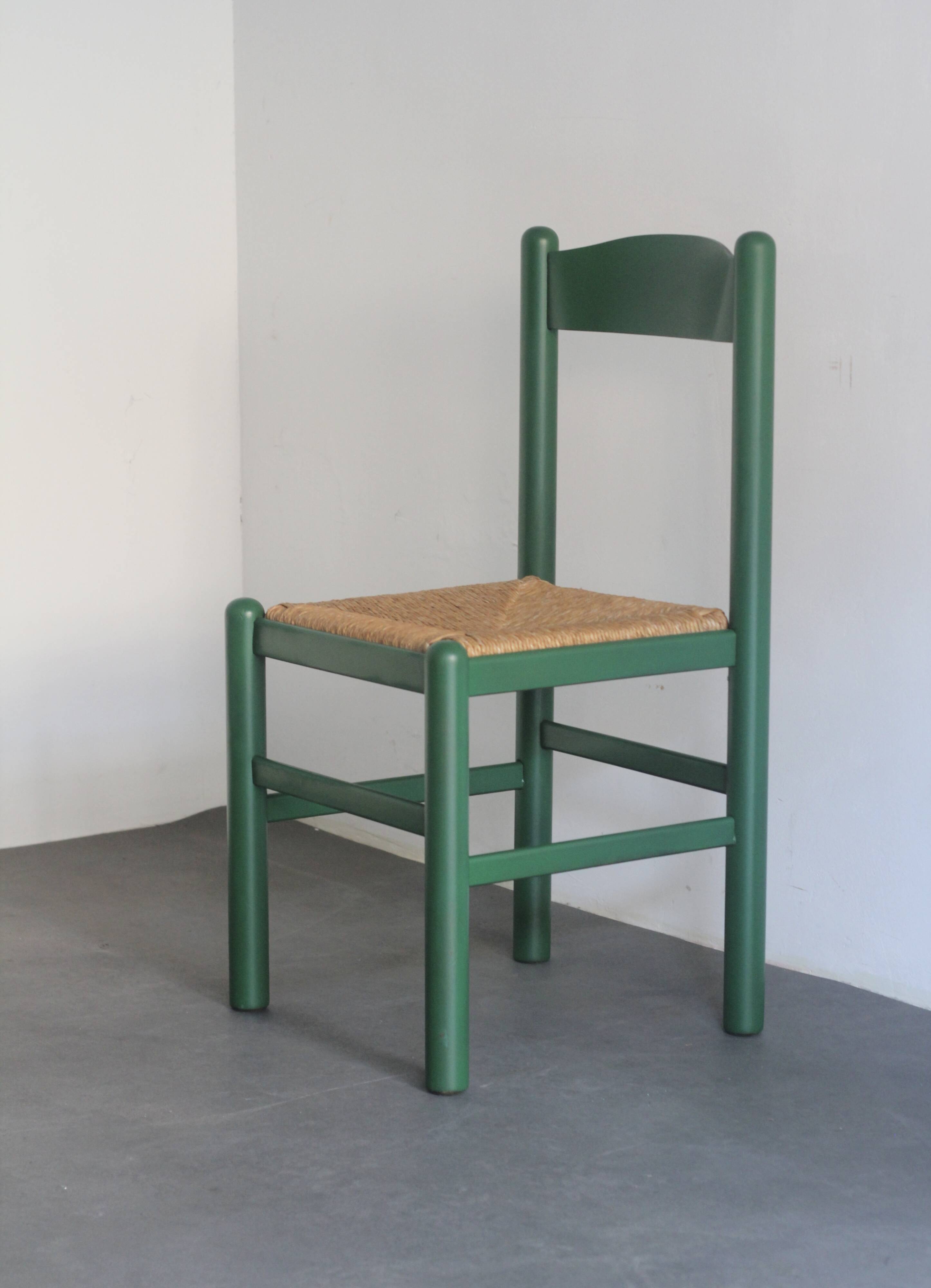 Série de 4 chaises en bois et paille