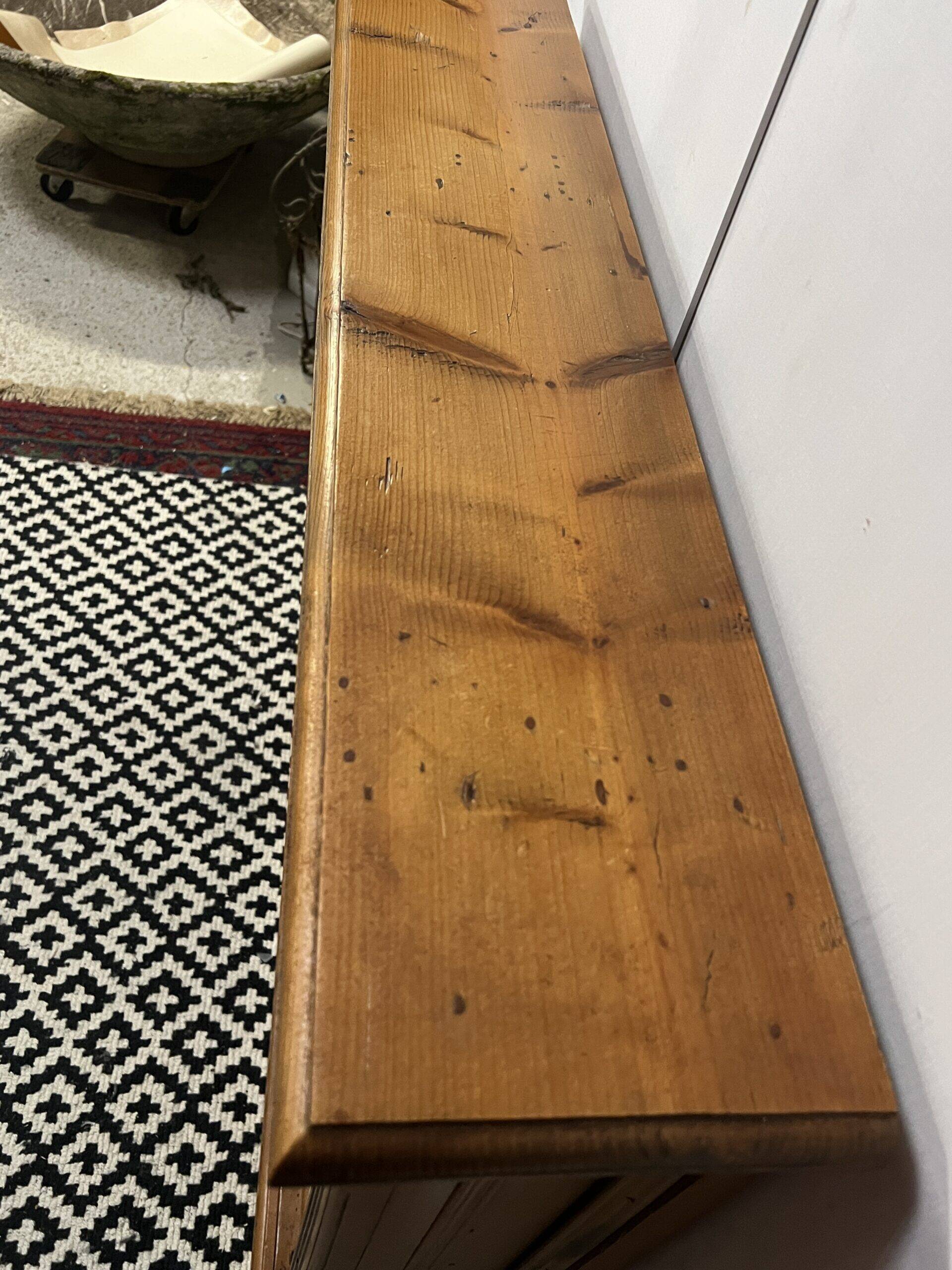 Bibus in solid pine, bookcase in pitch pine, 20th century manufacturing