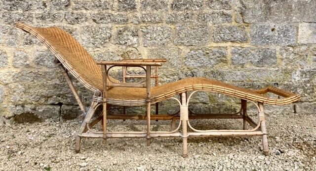 Old rattan chaise longue 20th century