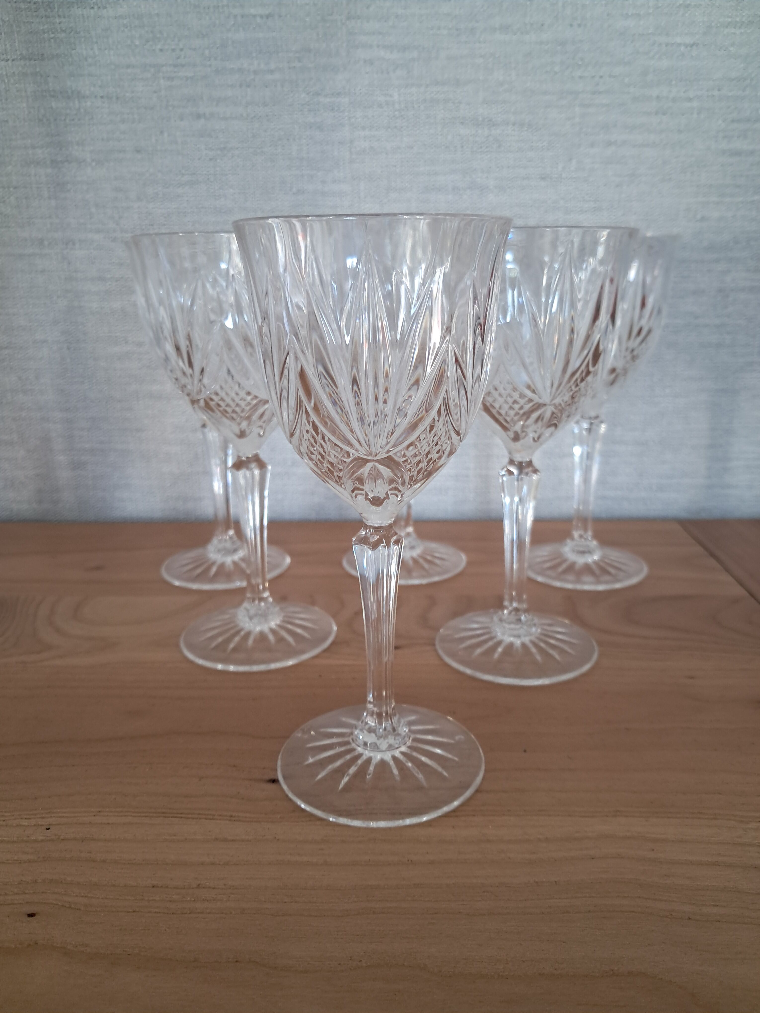 6 crystal white wine glasses from Arques, Sofia model.