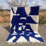 Decorated Moroccan rug 200cm x 300cm