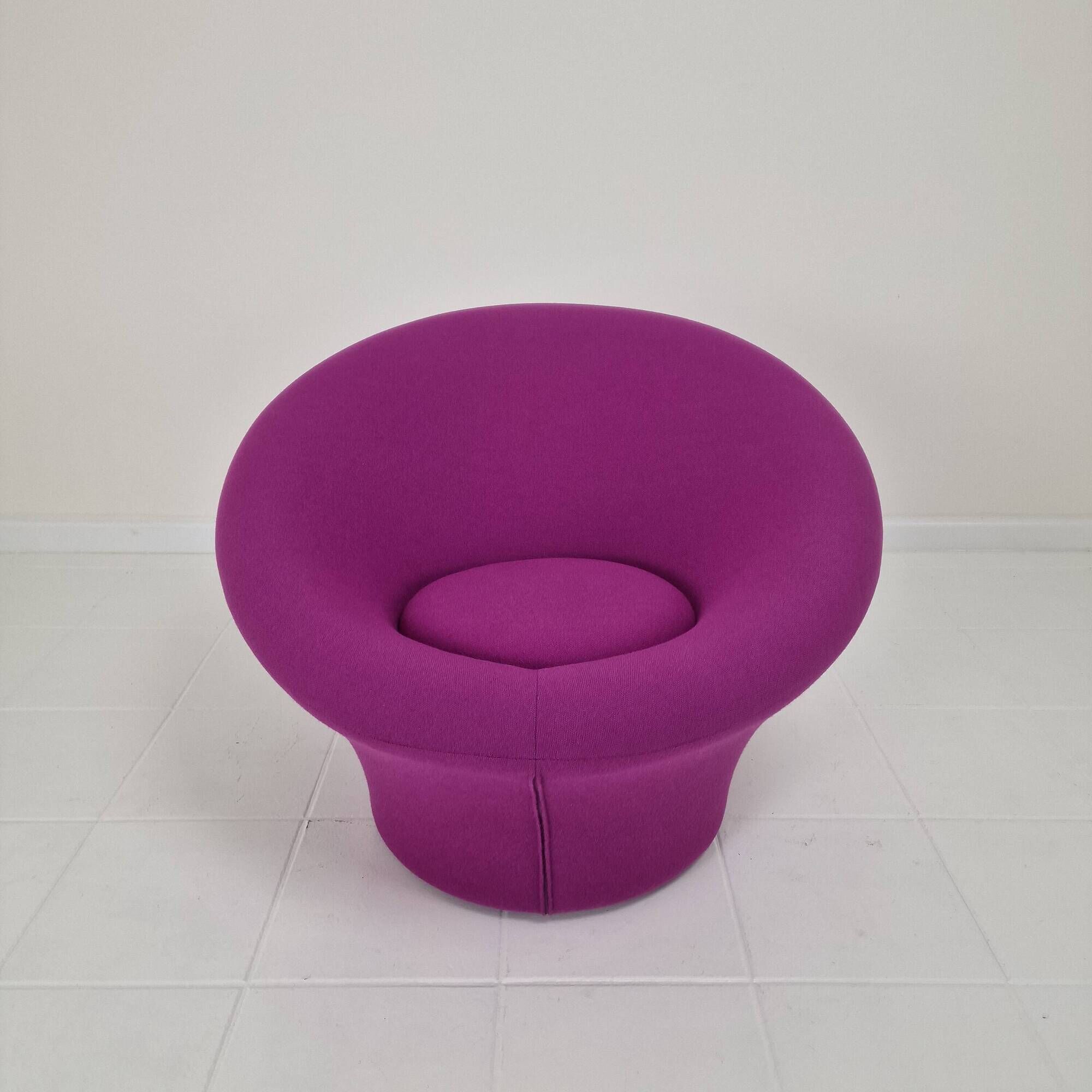 Mushroom Armchair by Pierre Paulin for Artifort, 1980's