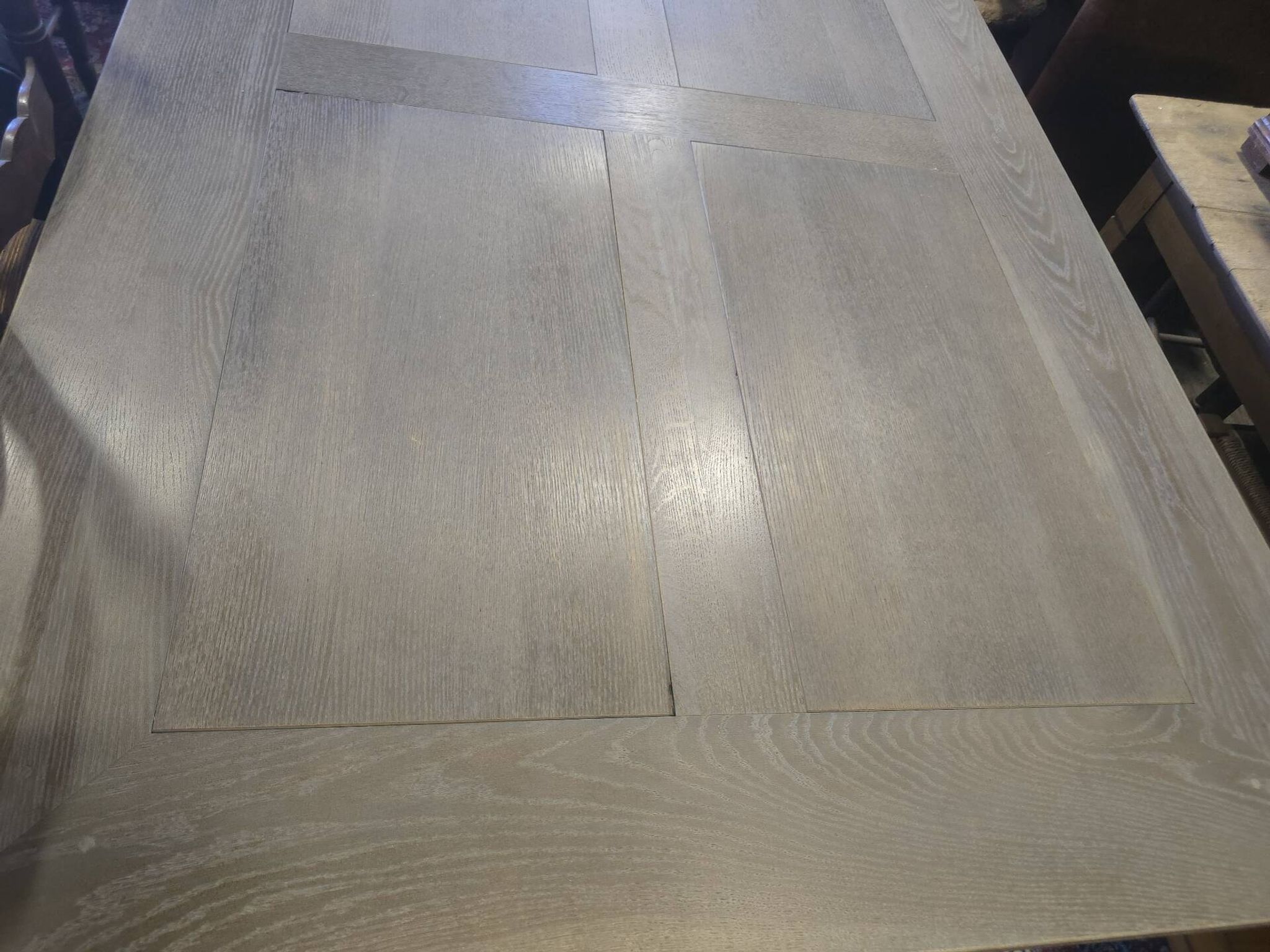 Table de ferme en chêne patiné gris