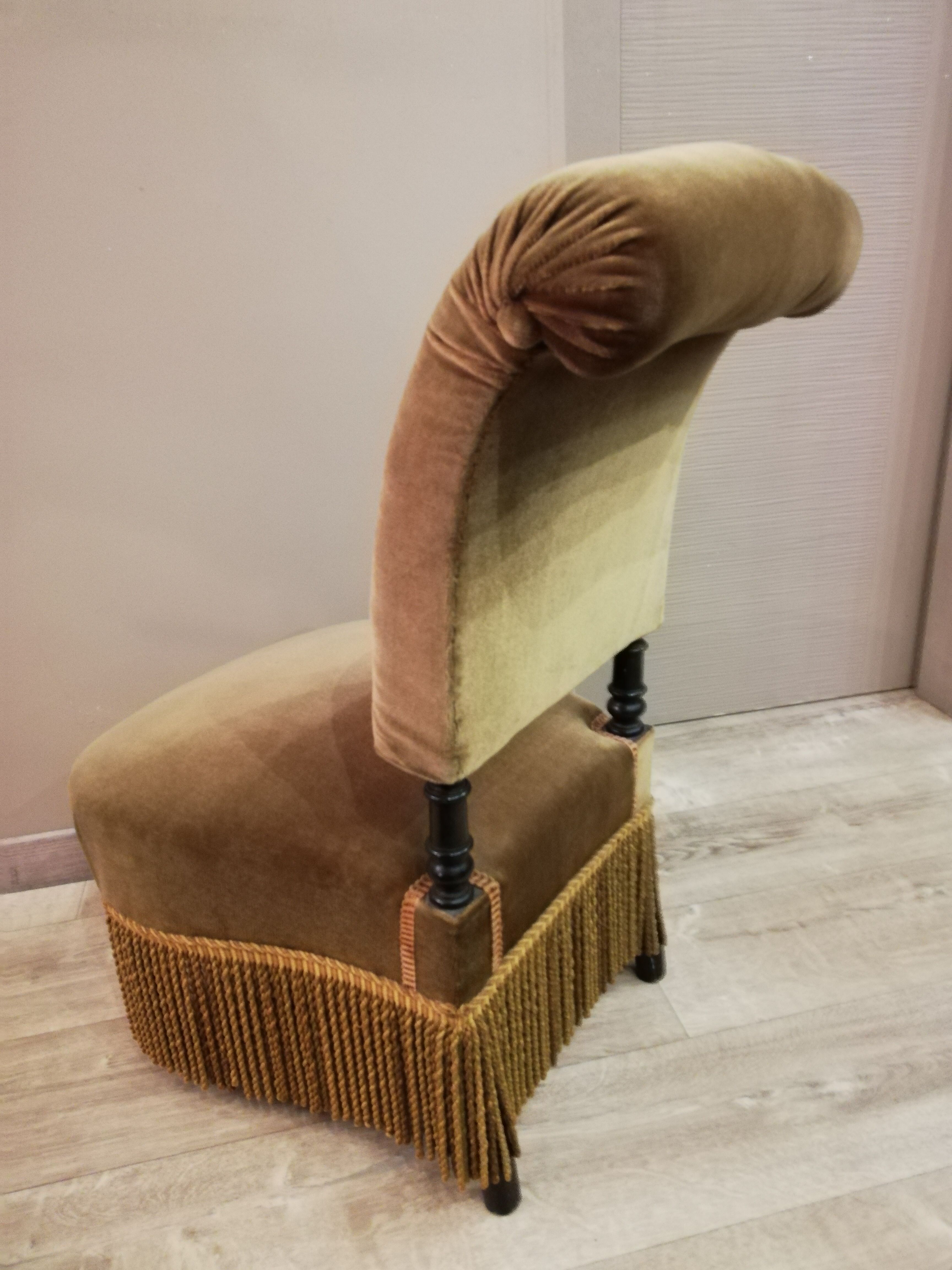Armchair Toad velvet fringed style Napoleon III