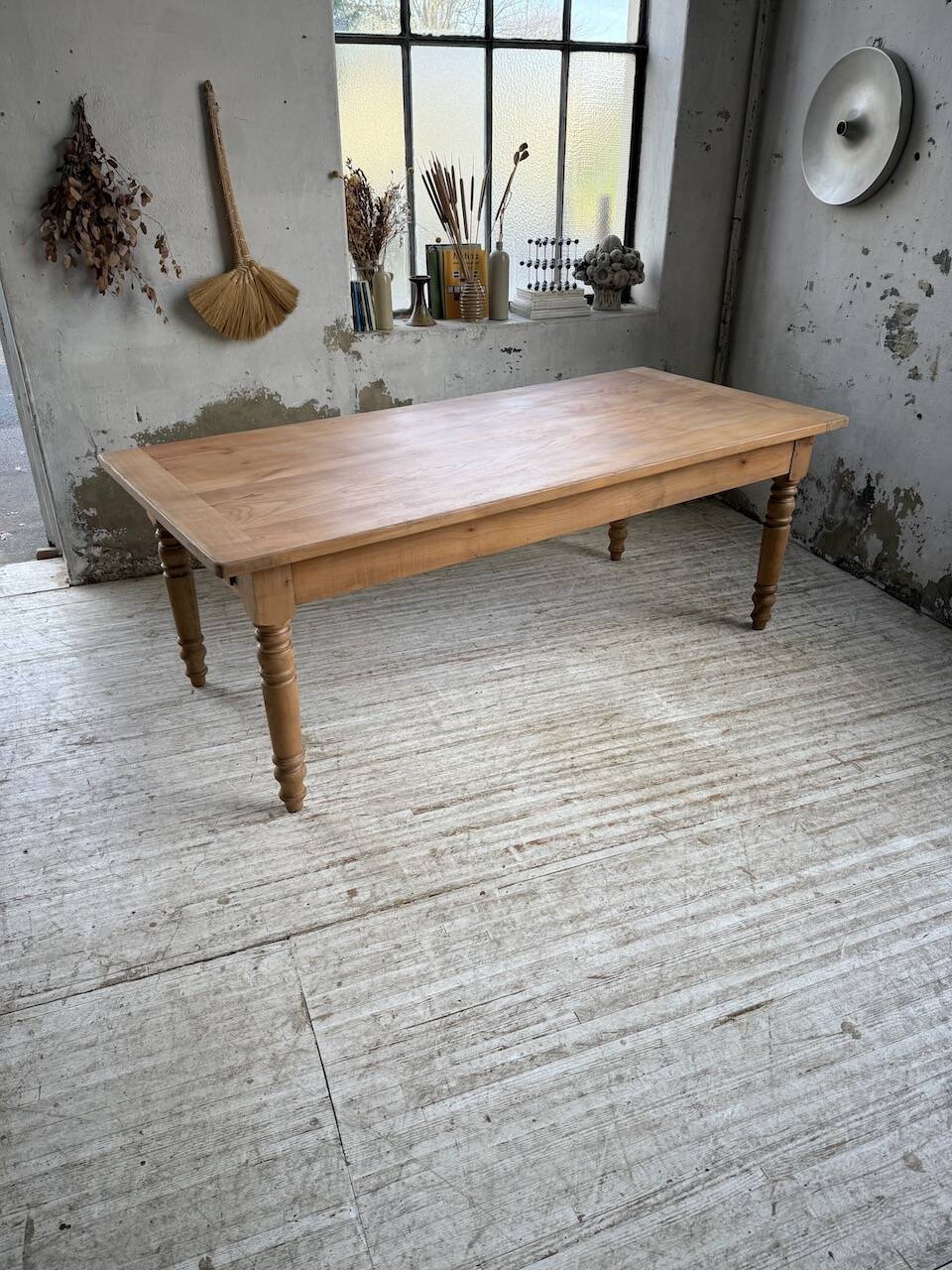 Table de ferme en merisier