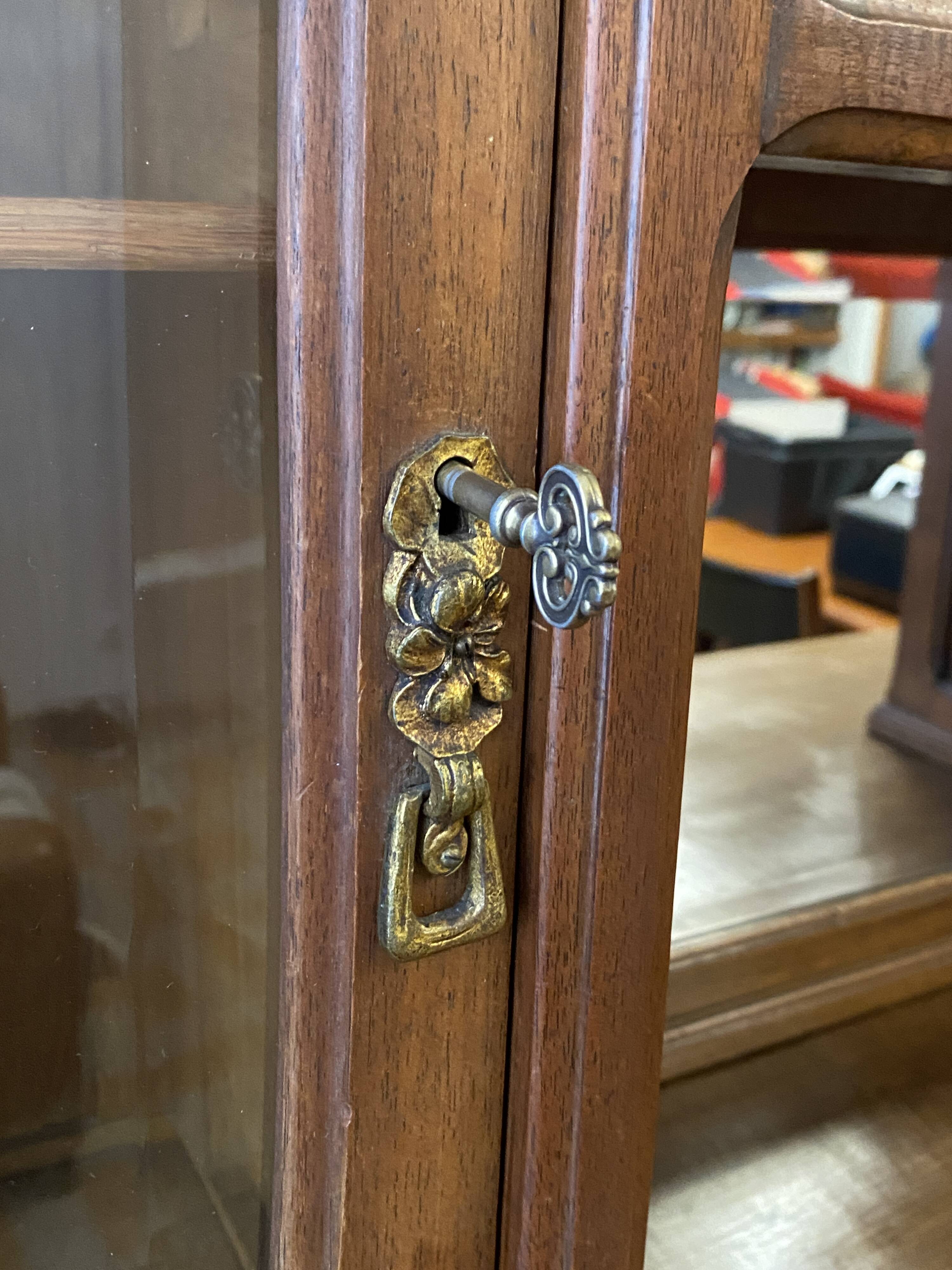 Mahogany china cabinet