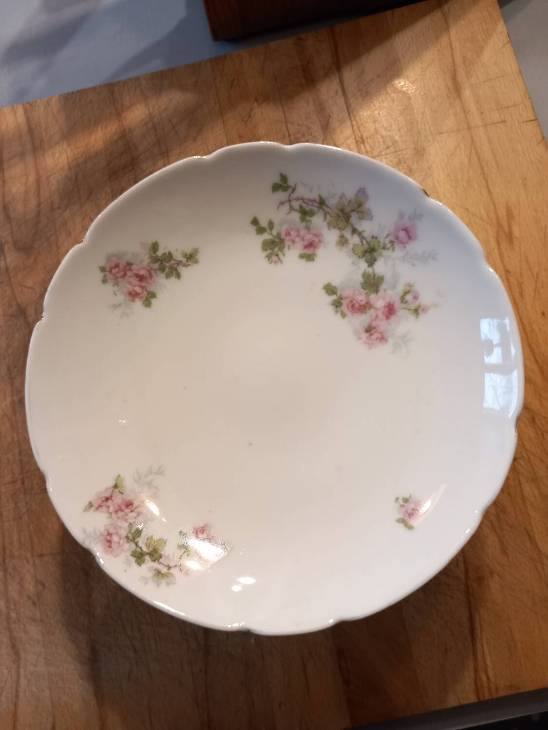 Porcelain compote bowl