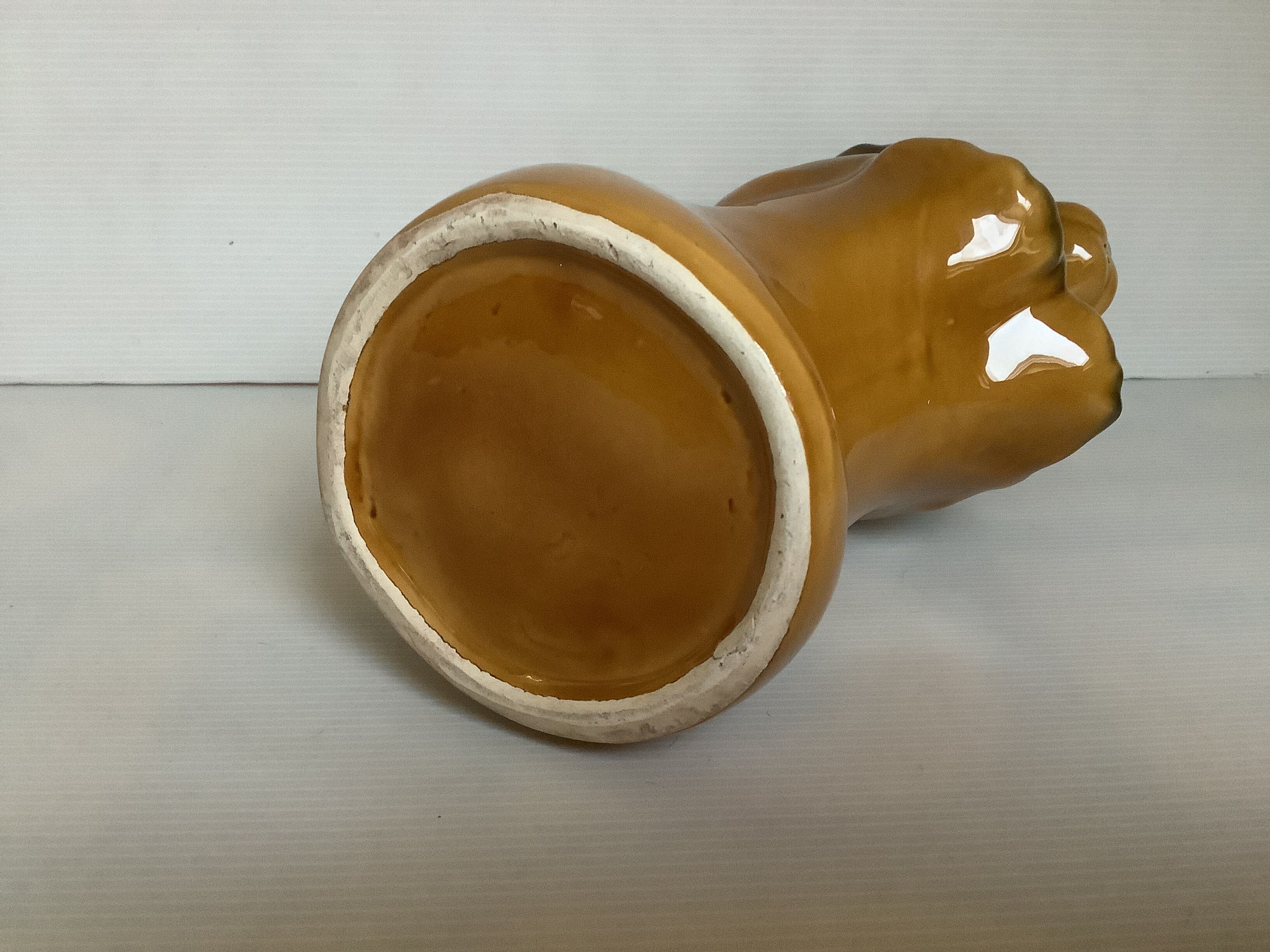 Dog-shaped pitcher