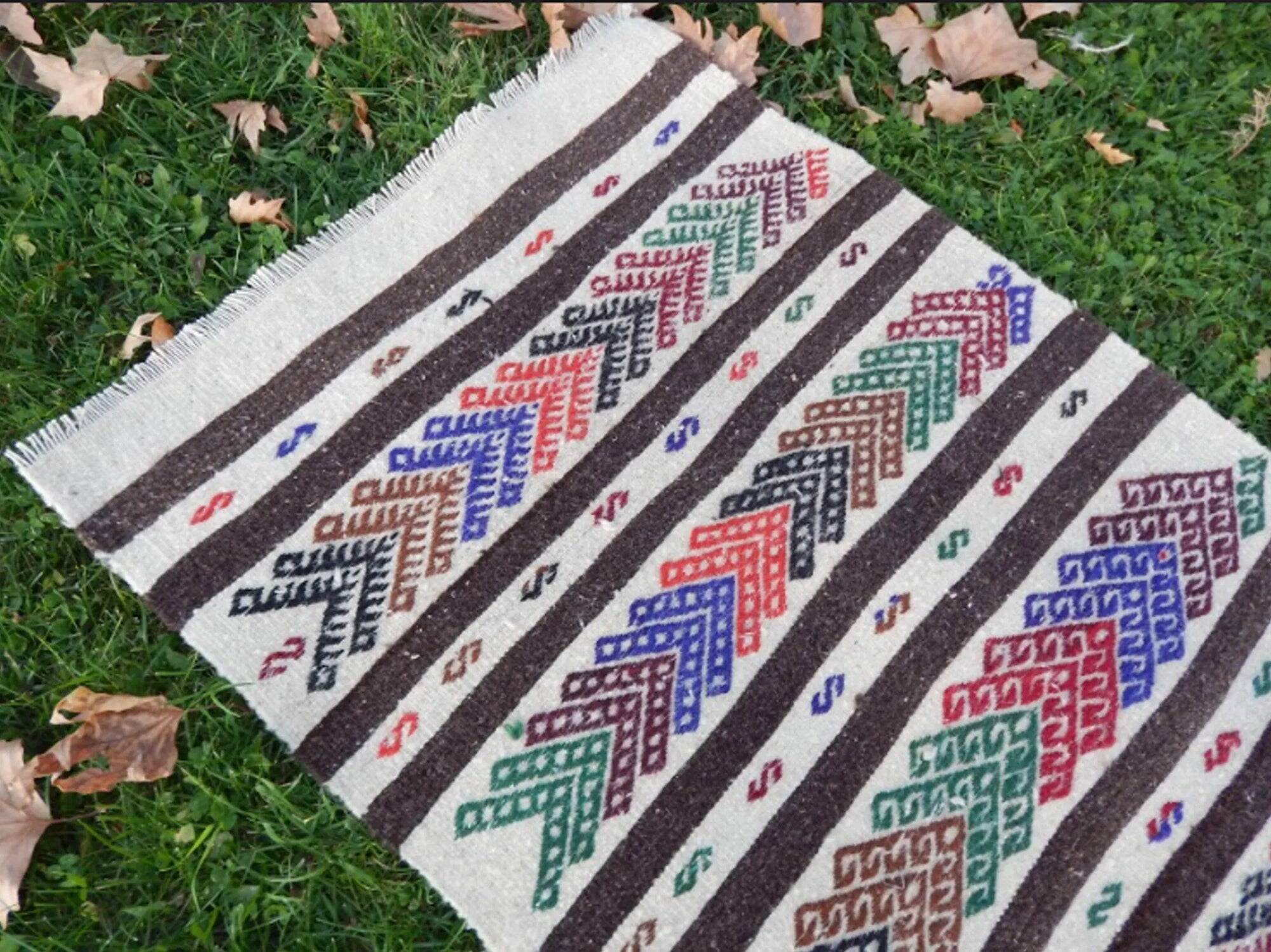 Vintage Turkish hallway rug 62x332 cm