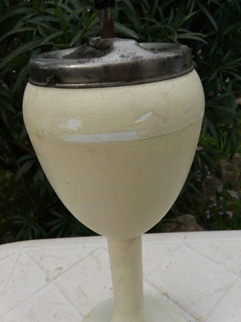 Tulip and culbuto standing ashtray