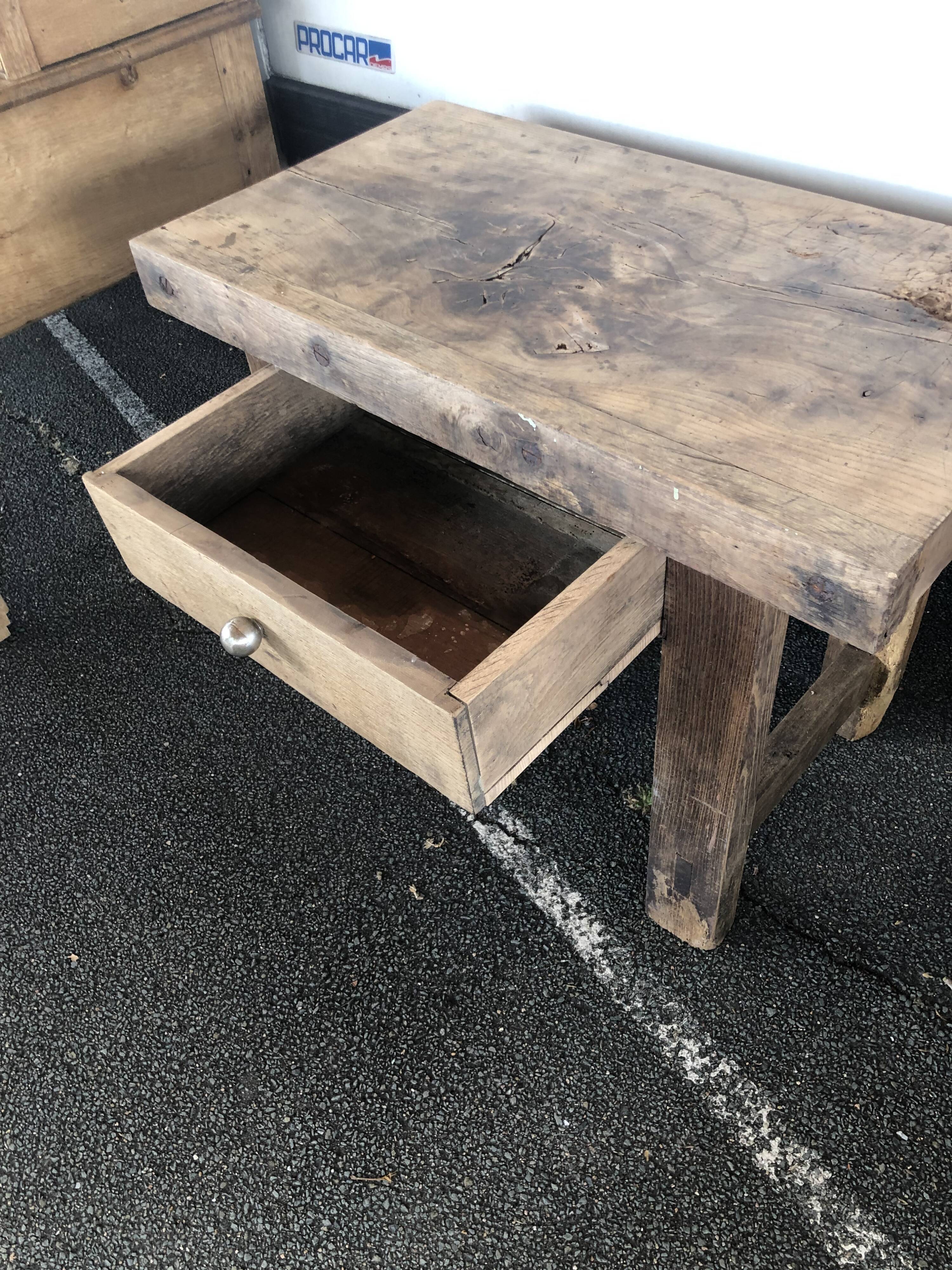 Furniture log of metier