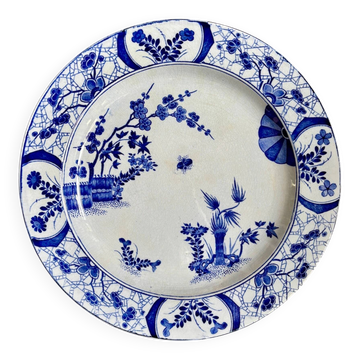 Round flat dish Creil & Montereau in blue ironstone, "Japan" service
