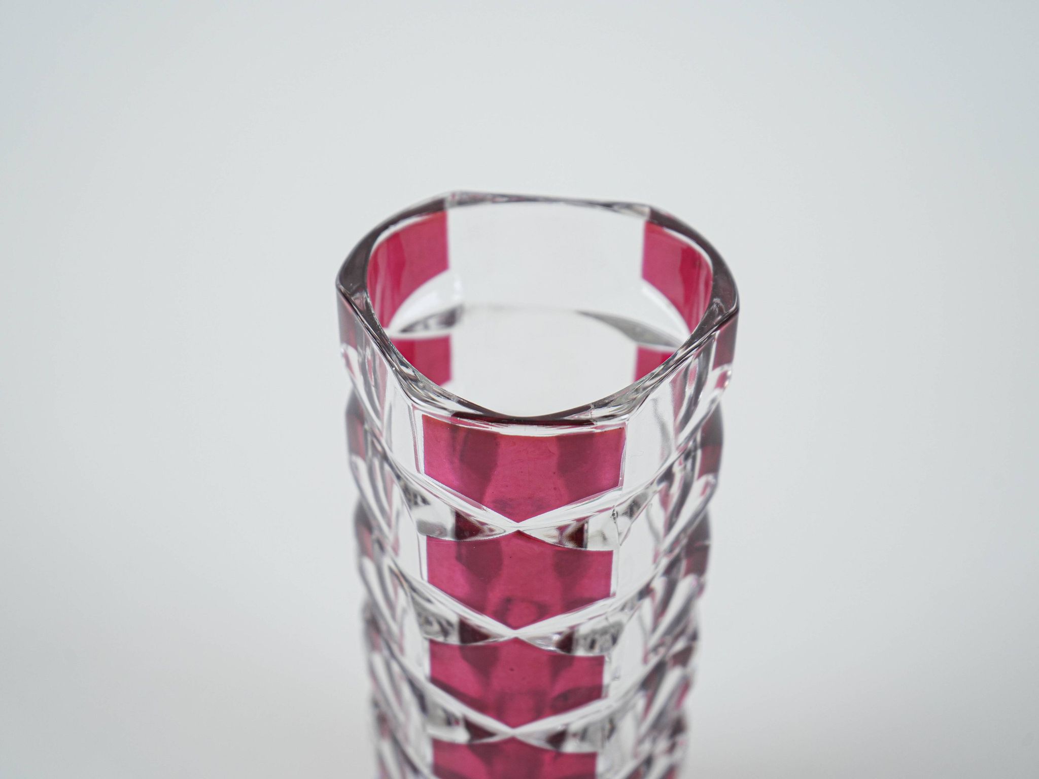 Glass vase, Windsor, French design, 1970s, production: Luminarc, designer: