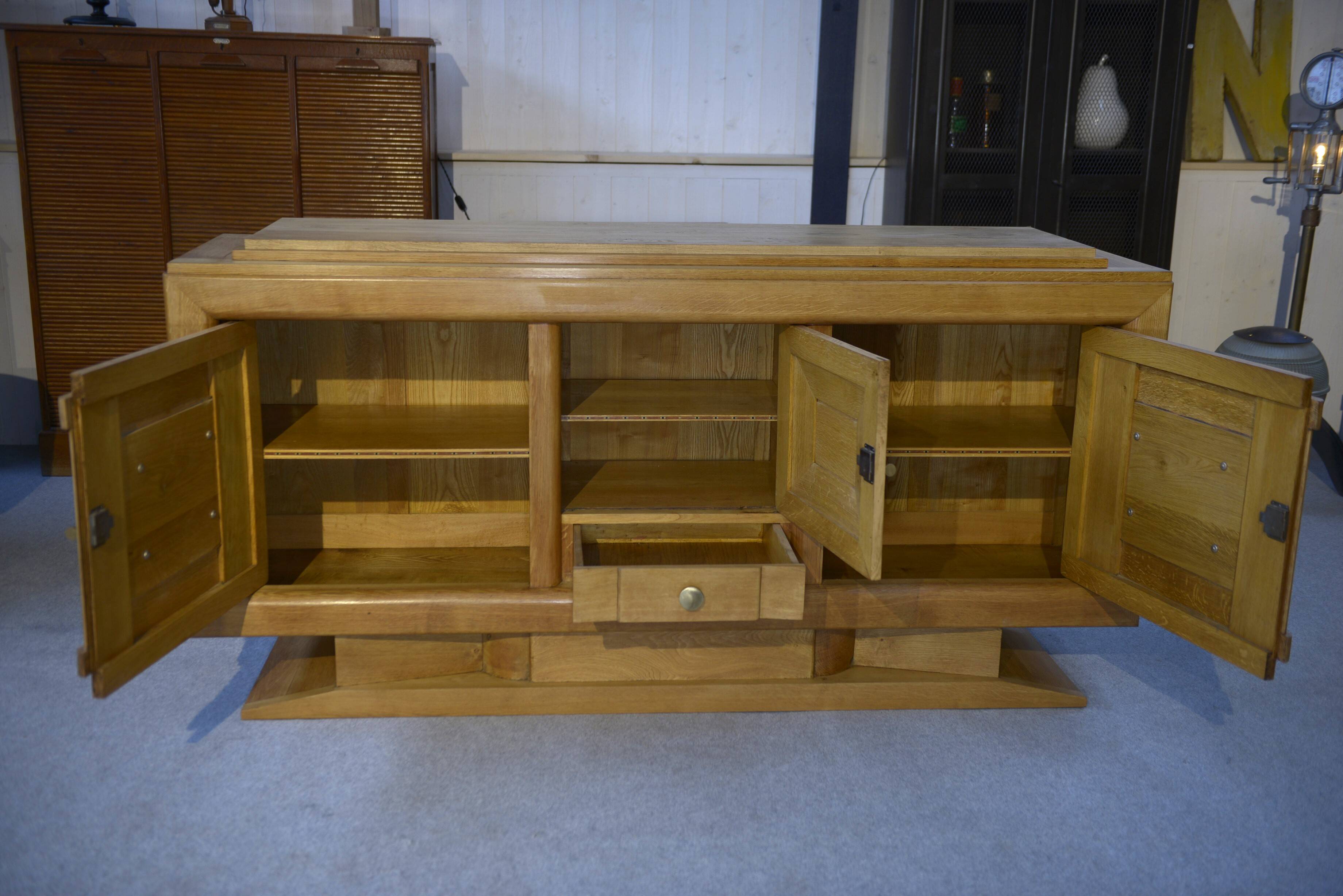 Brutalist Art Deco oak sideboard in the style of Charles Dudouyt / Gaston Poisson