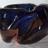 Empty ashtray blown glass pocket