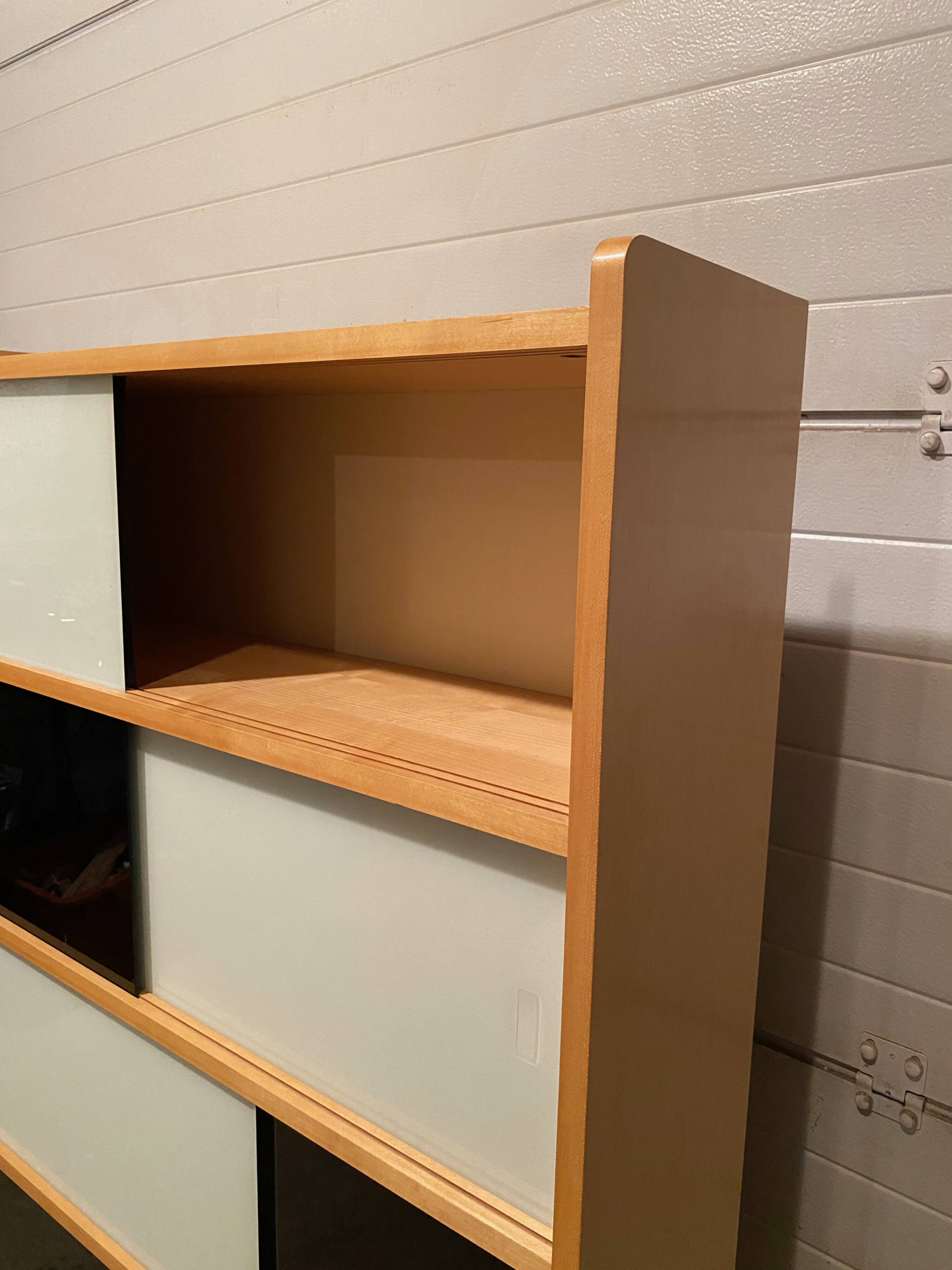 Vintage bookcase/display cabinet